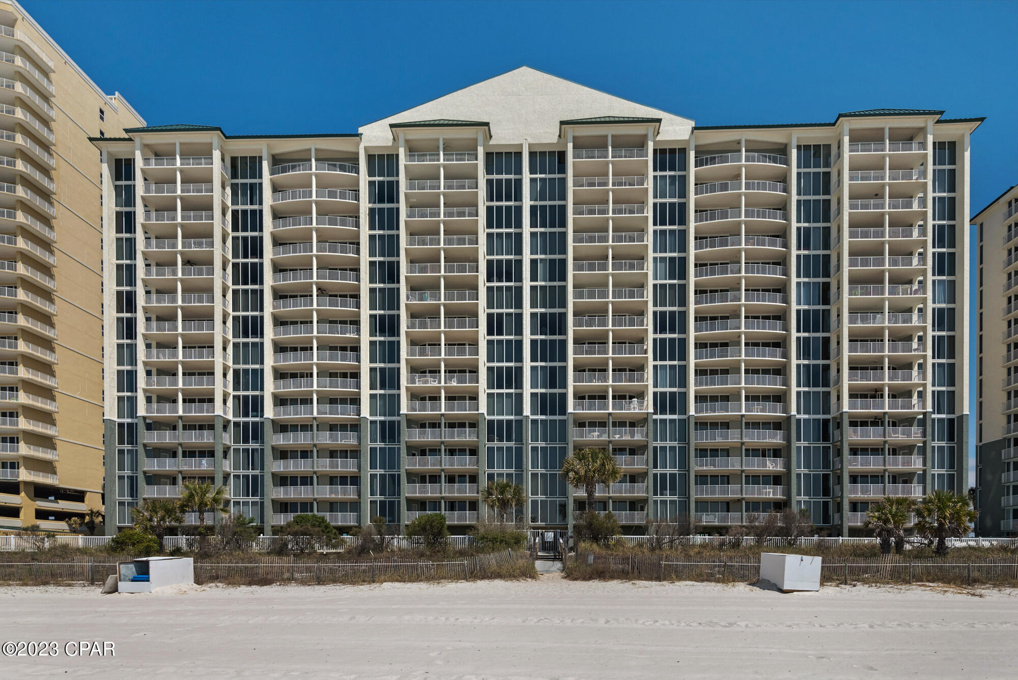 Long Beach Towers IV - Residential