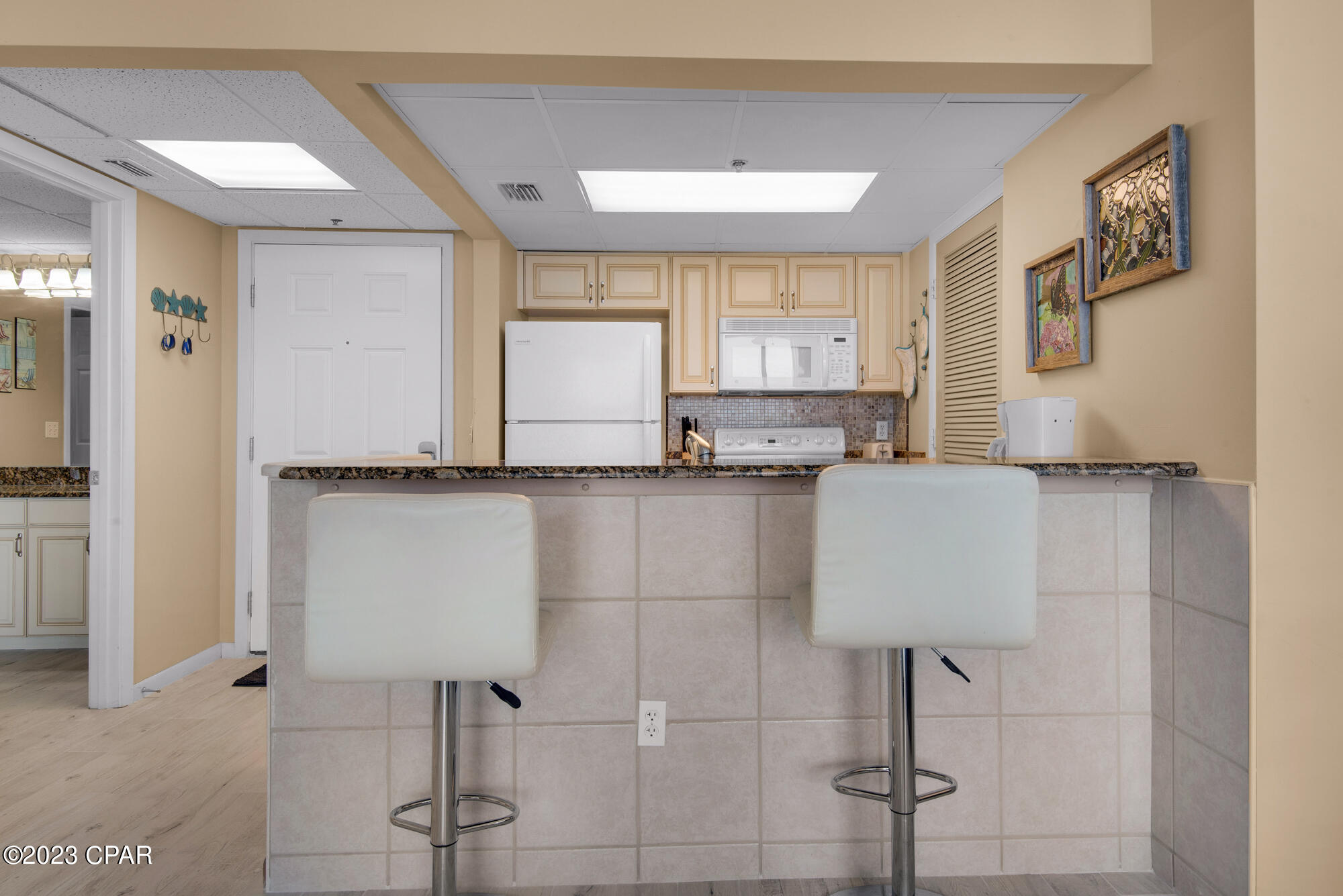 Long Beach Towers IV - Residential