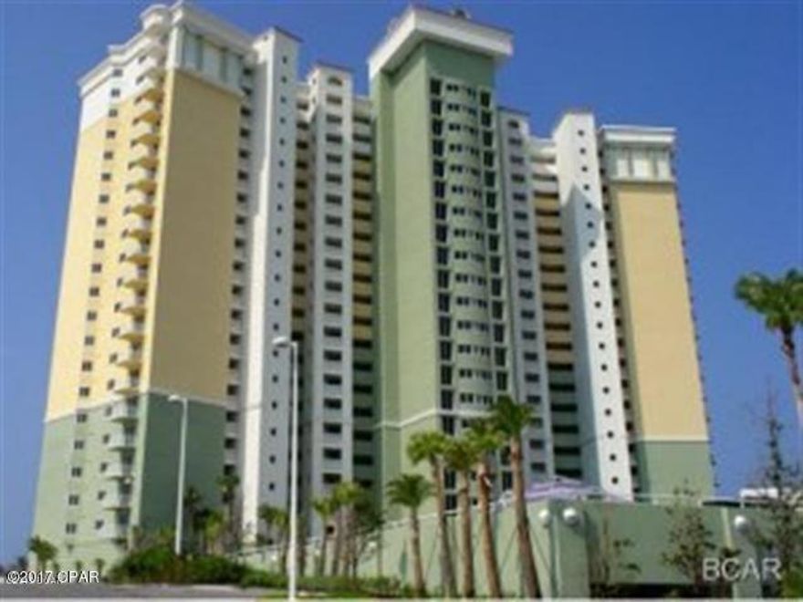 GULF FRONT 3BR 3BATH WITH BUNK ROOM 1 BR IS A LOCK OUT THAT IS SELF SUFFICIENT INCLUDING A KITCHENETTE BATH ROOM AND PRIVATE BALCONY  ..YOU CAN RENT THE ENTIRE 3 BEDROOM OR RENT THE LOCK OUT AND TWO BEDROOM..CONDO IS ON THE WEST SIDE OF BUILDING WITH BEAUTIFUL SUNSETS...