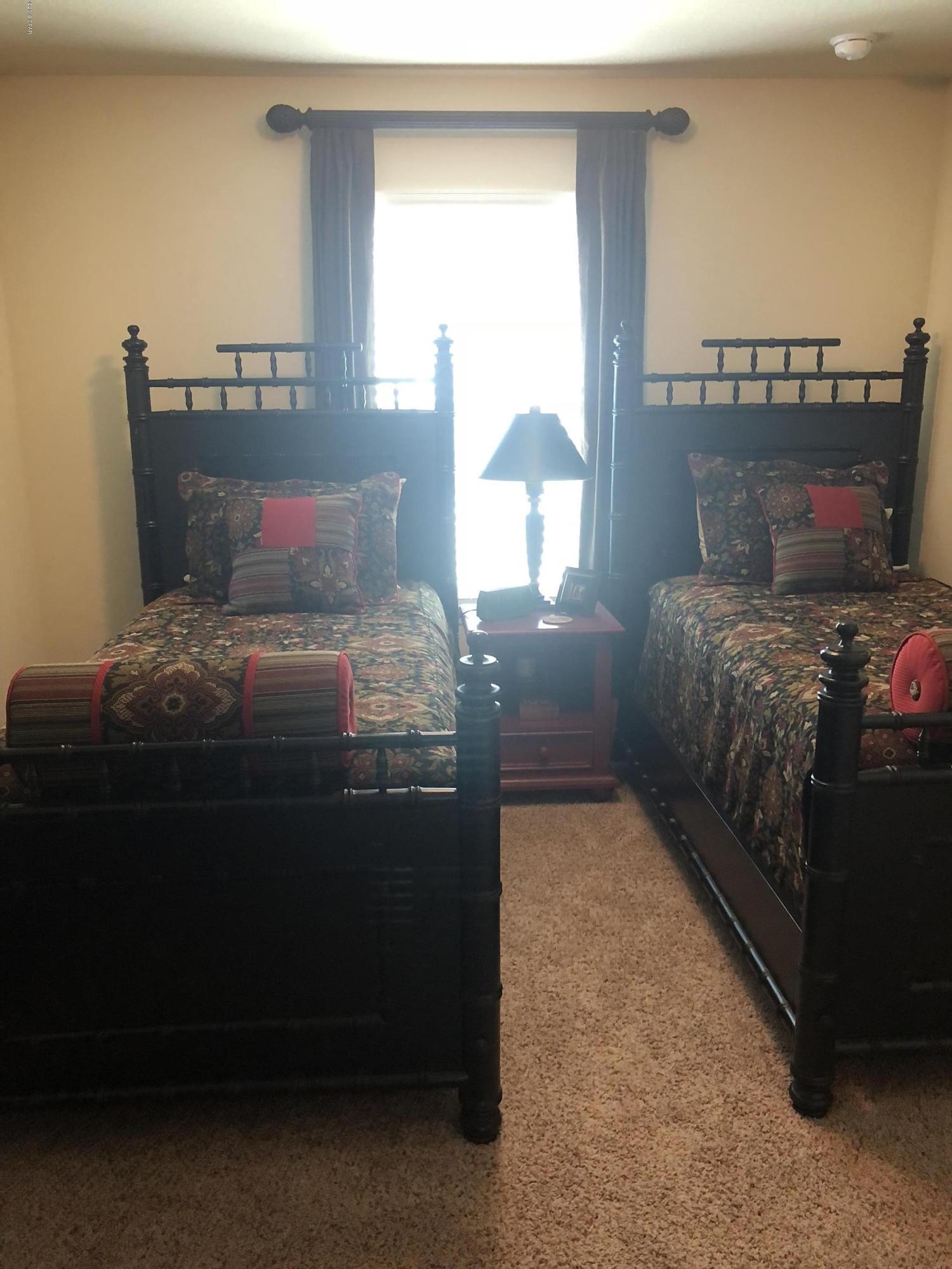 Magnolia Bay Club - Residential