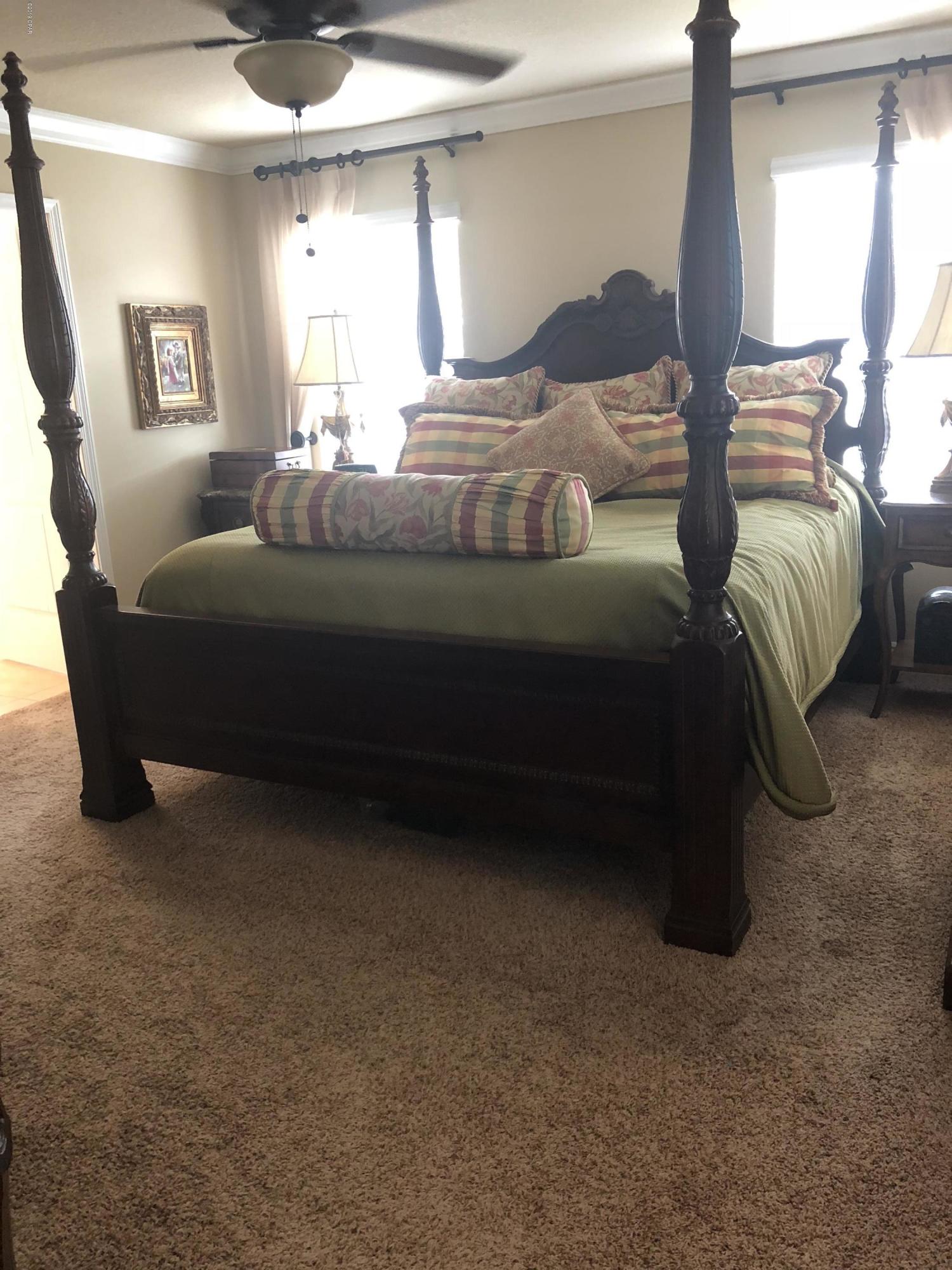 Magnolia Bay Club - Residential