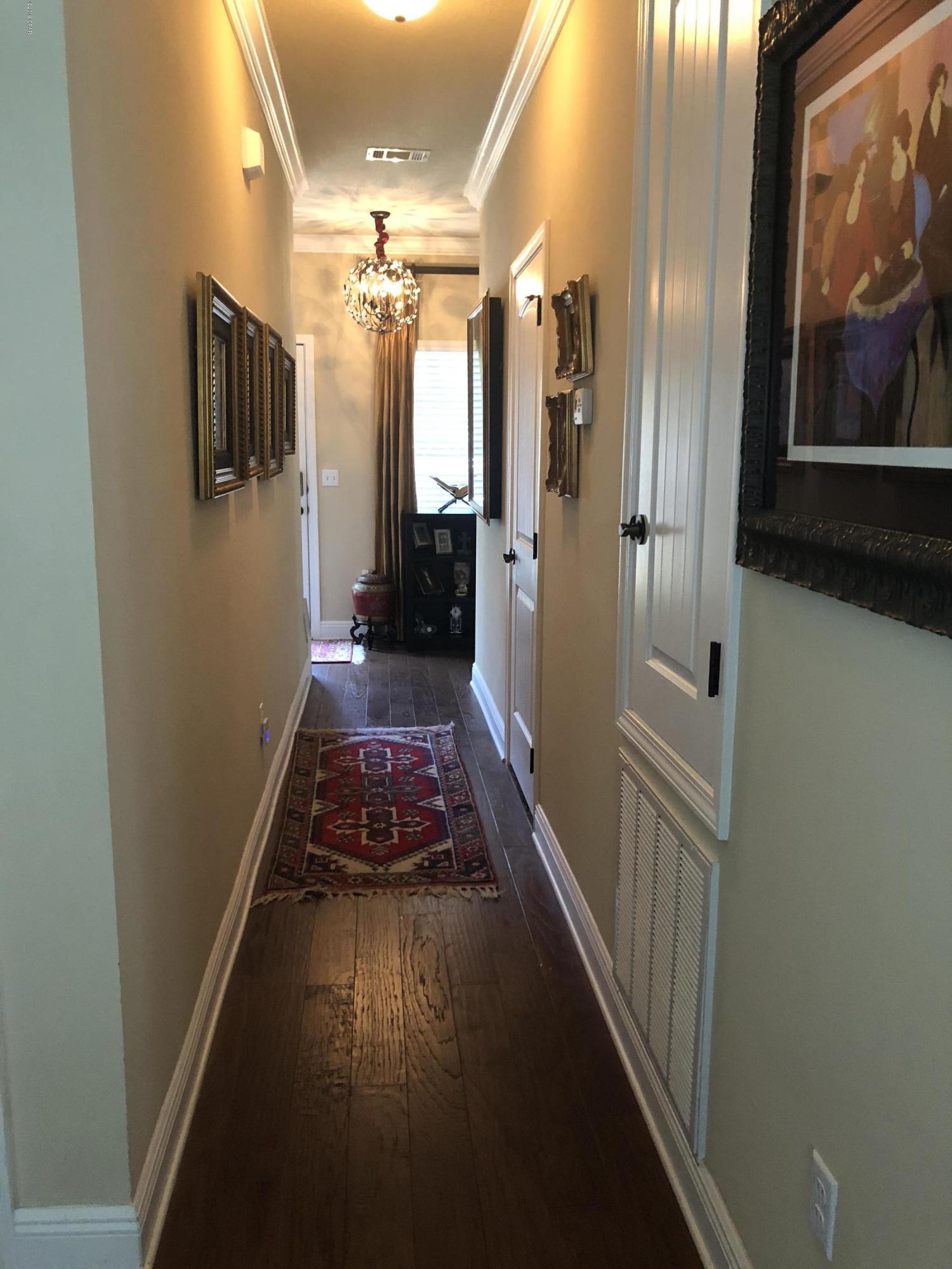 Magnolia Bay Club - Residential