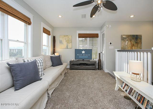 Waters Edge - Residential