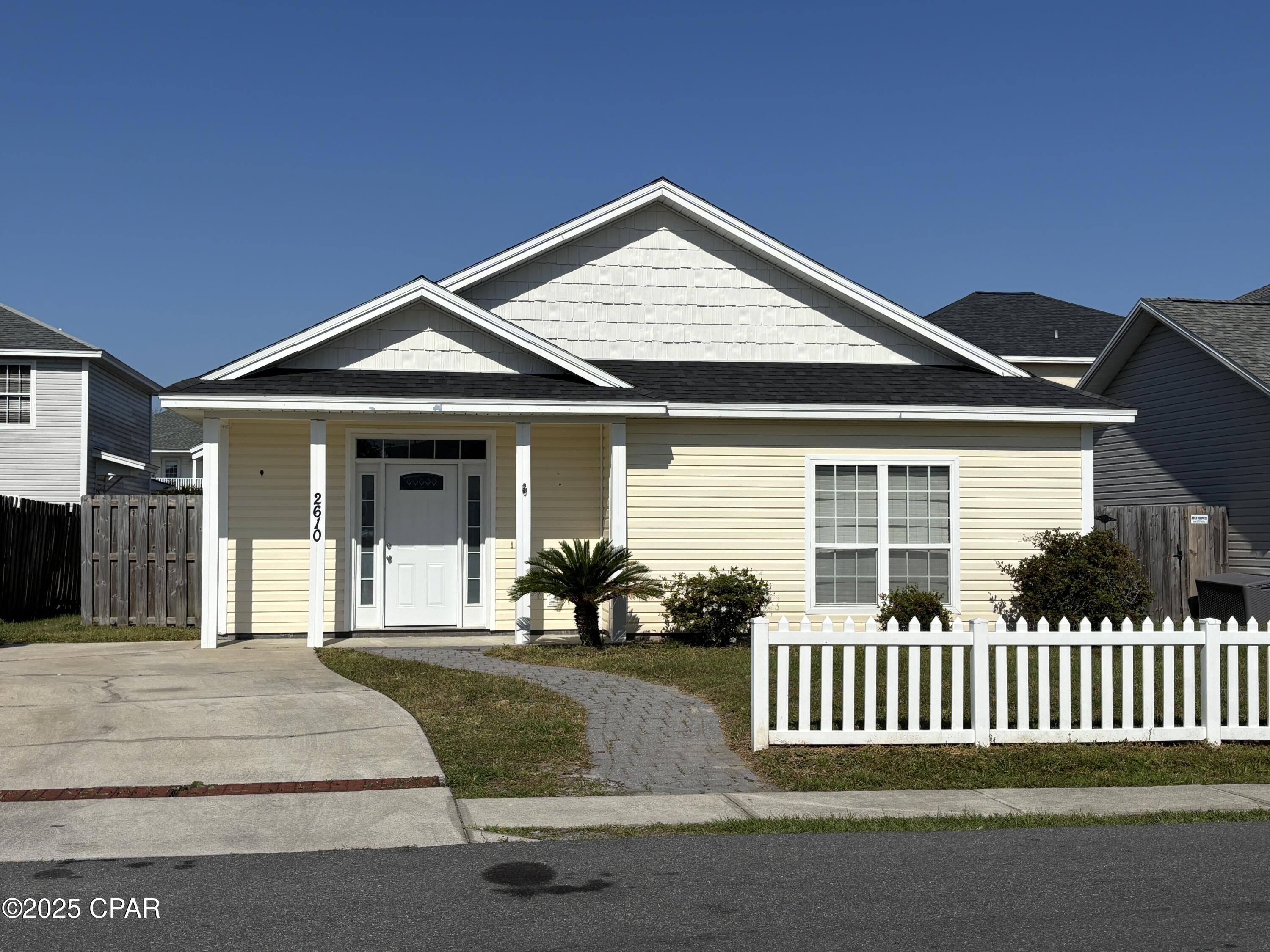 [No Recorded Subdiv] - Residential Lease