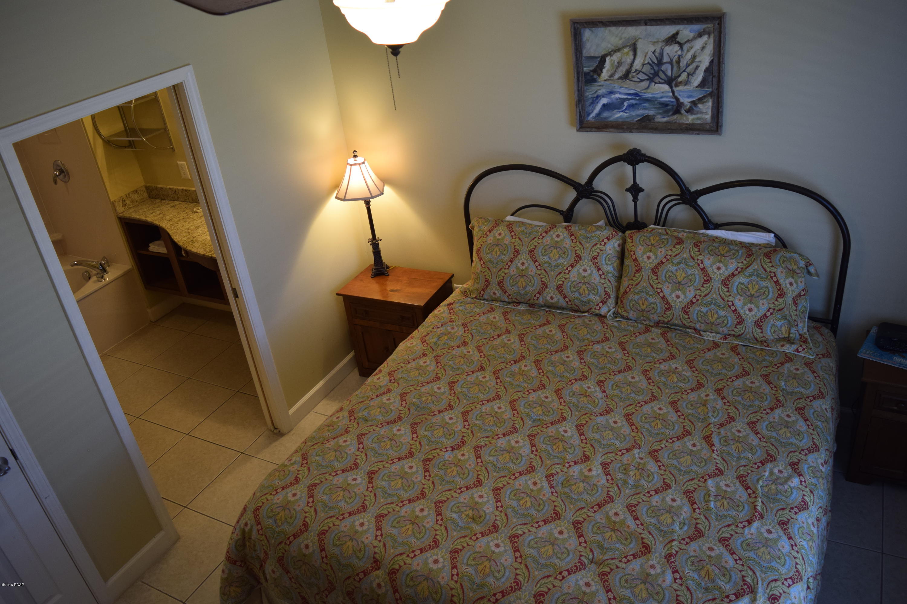 Splash Condo - Residential