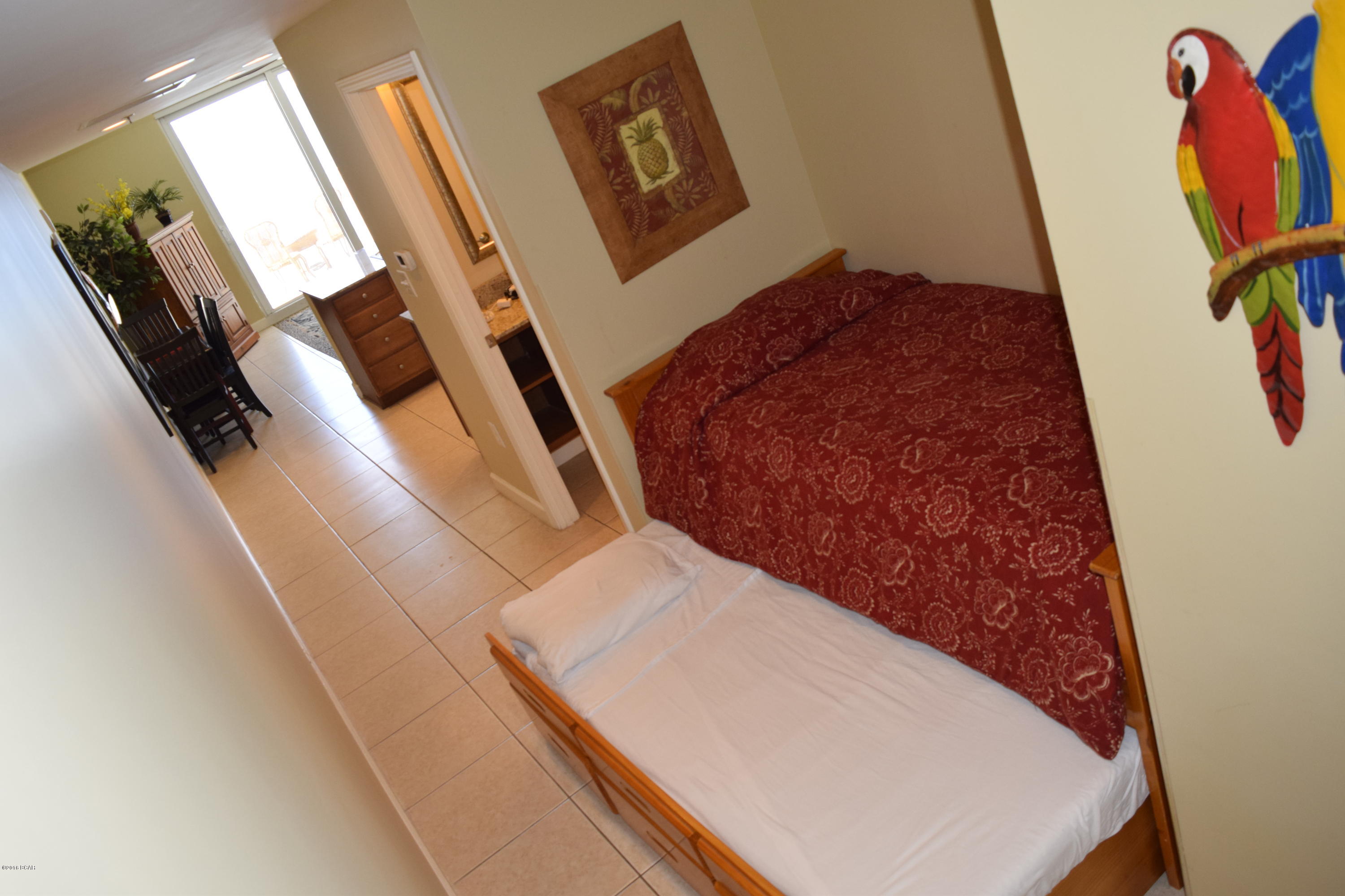 Splash Condo - Residential