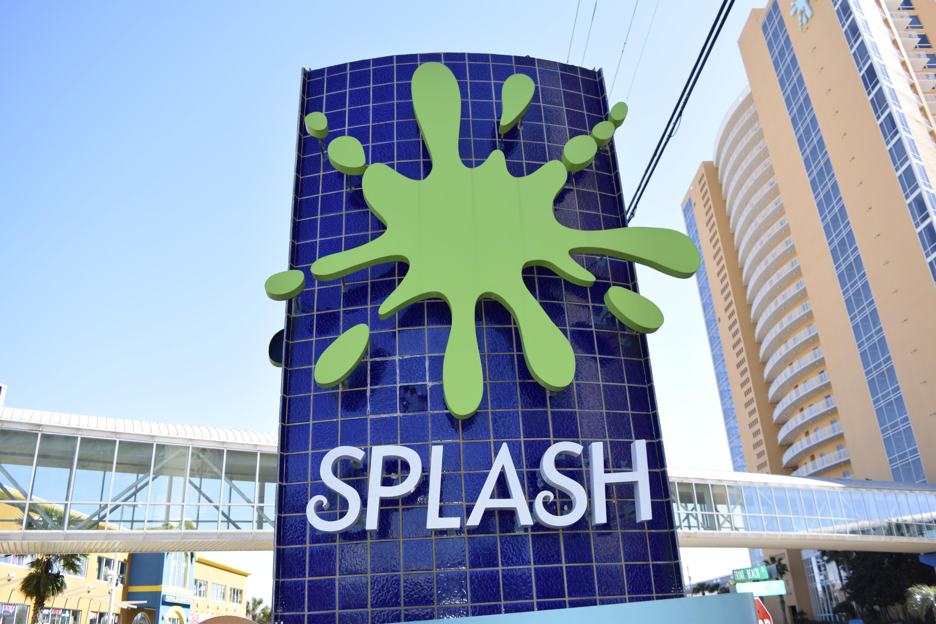 Splash Condo - Residential