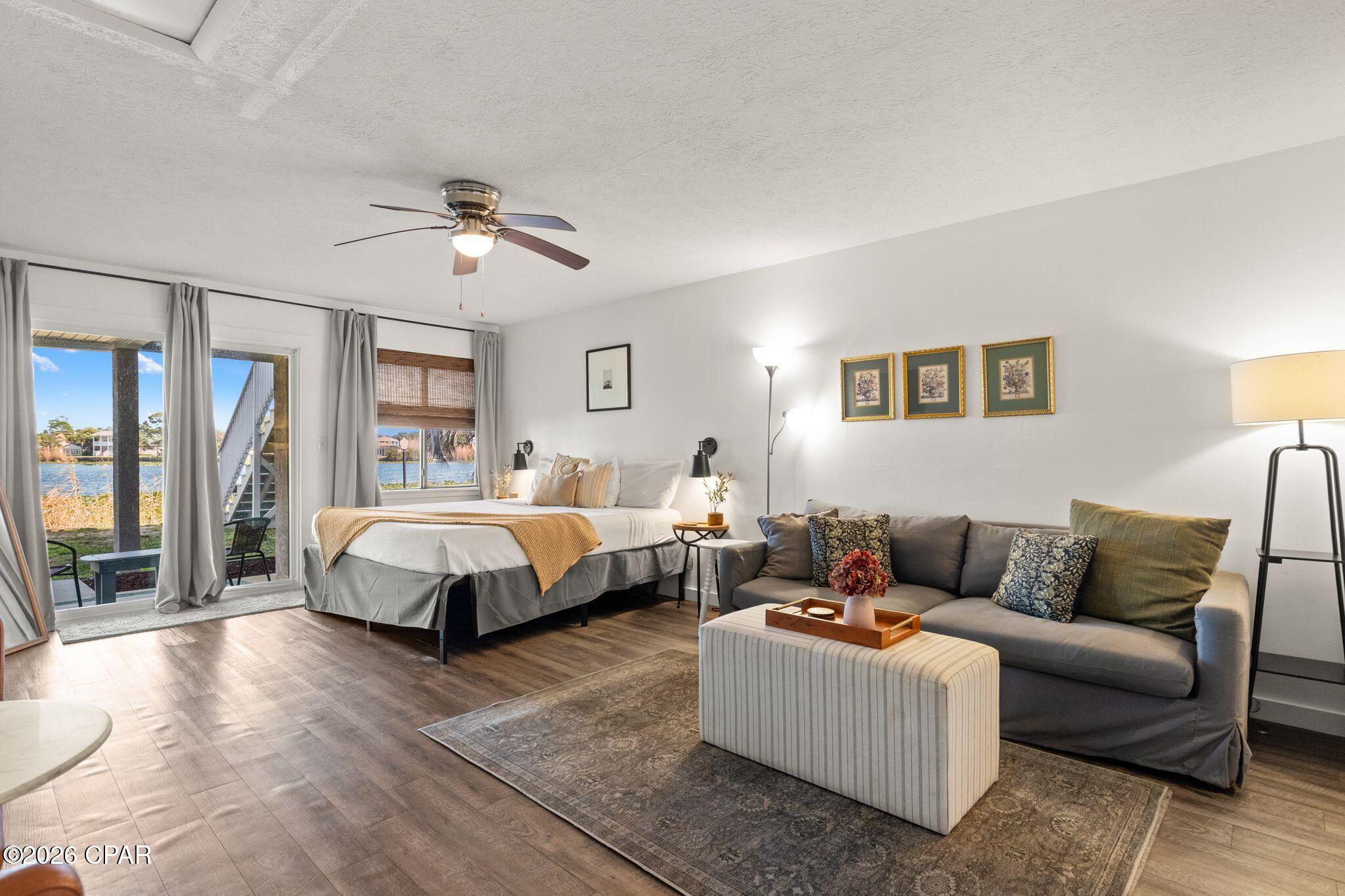 Lullwater Beach - Residential