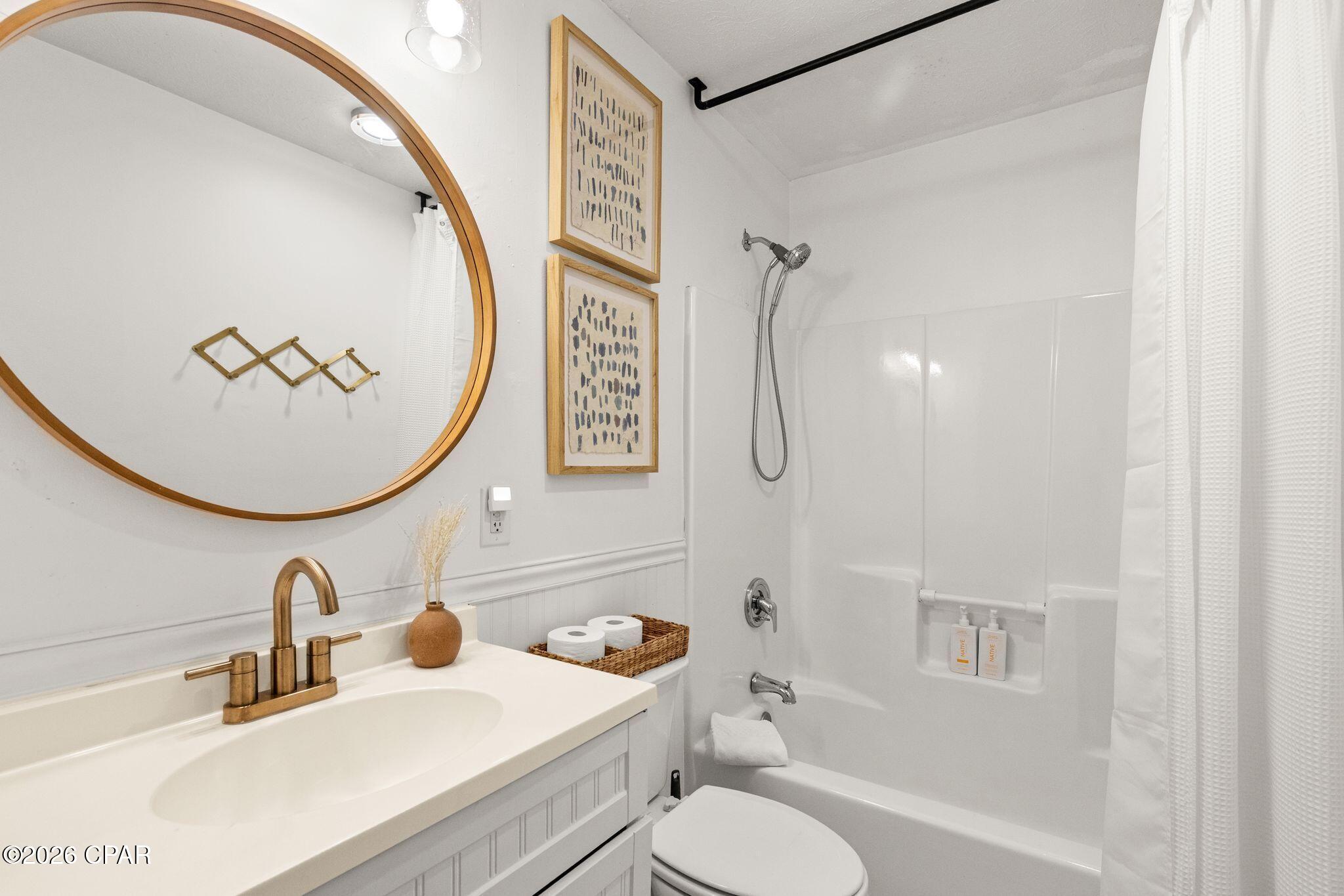 Lullwater Beach - Residential