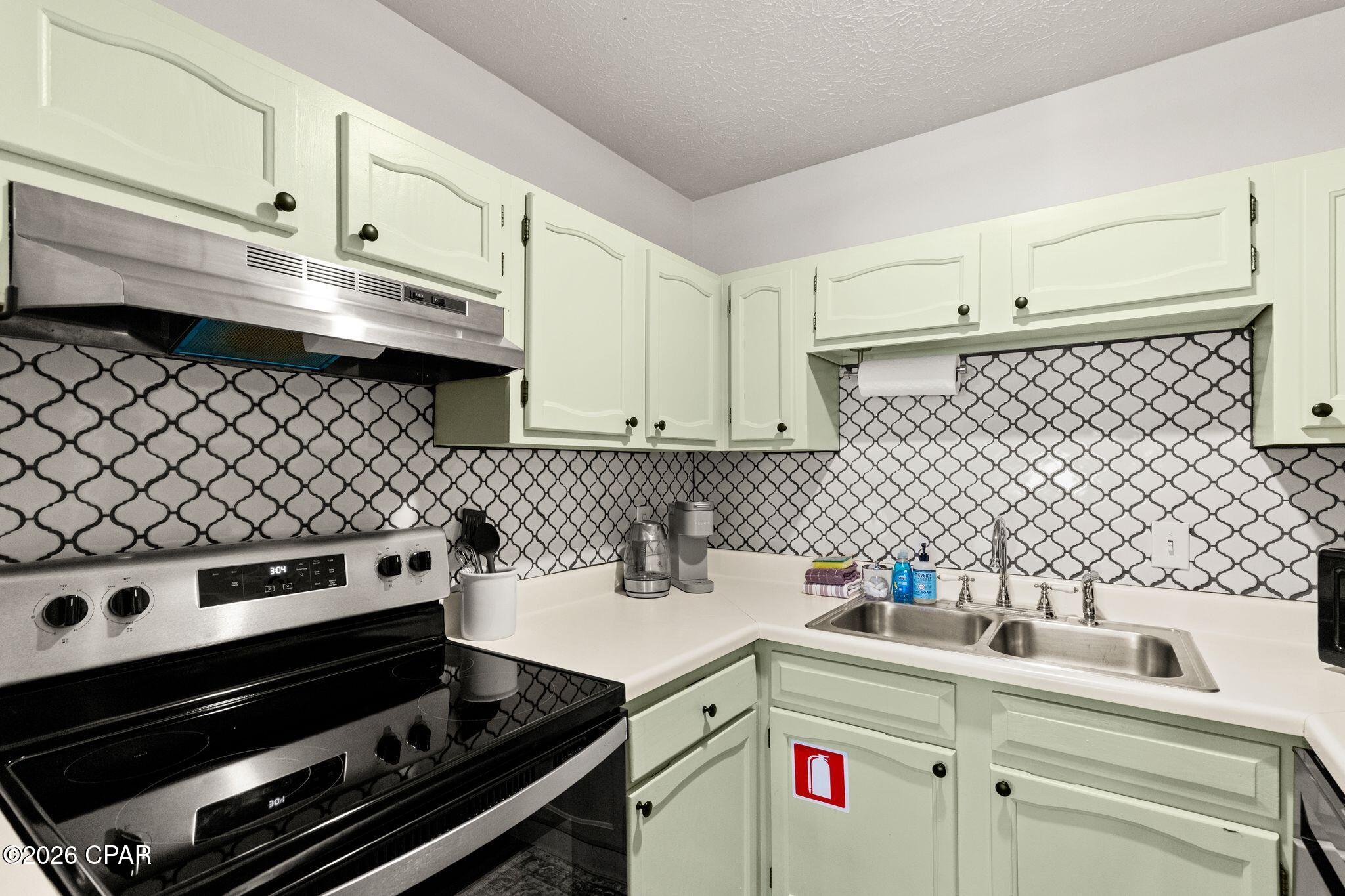 Lullwater Beach - Residential