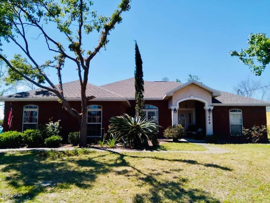 BEAUTIFUL WELL TAKEN CARE OF LYNN HAVEN HOME!

Custom built home located on a corner lot in popular Lynn Haven with a double car side entry garage. Features of this 1,680 square foot, 3 BR/2B home include a wood burning fireplace in the family room, gas fireplace in the master bedroom, with his and her closets, master bath with separate shower and jetted tub, split bedroom floor plan with updated countertops, and appliances in the kitchen, and a formal dining area, and breakfast nook! Two hot water heaters! Maintenance program on air conditioner, and Terminix Bond that is transferable! Home also includes a shallow well sprinkler system! This home is one of a kind for this area and only had one owner! This home is move in ready!