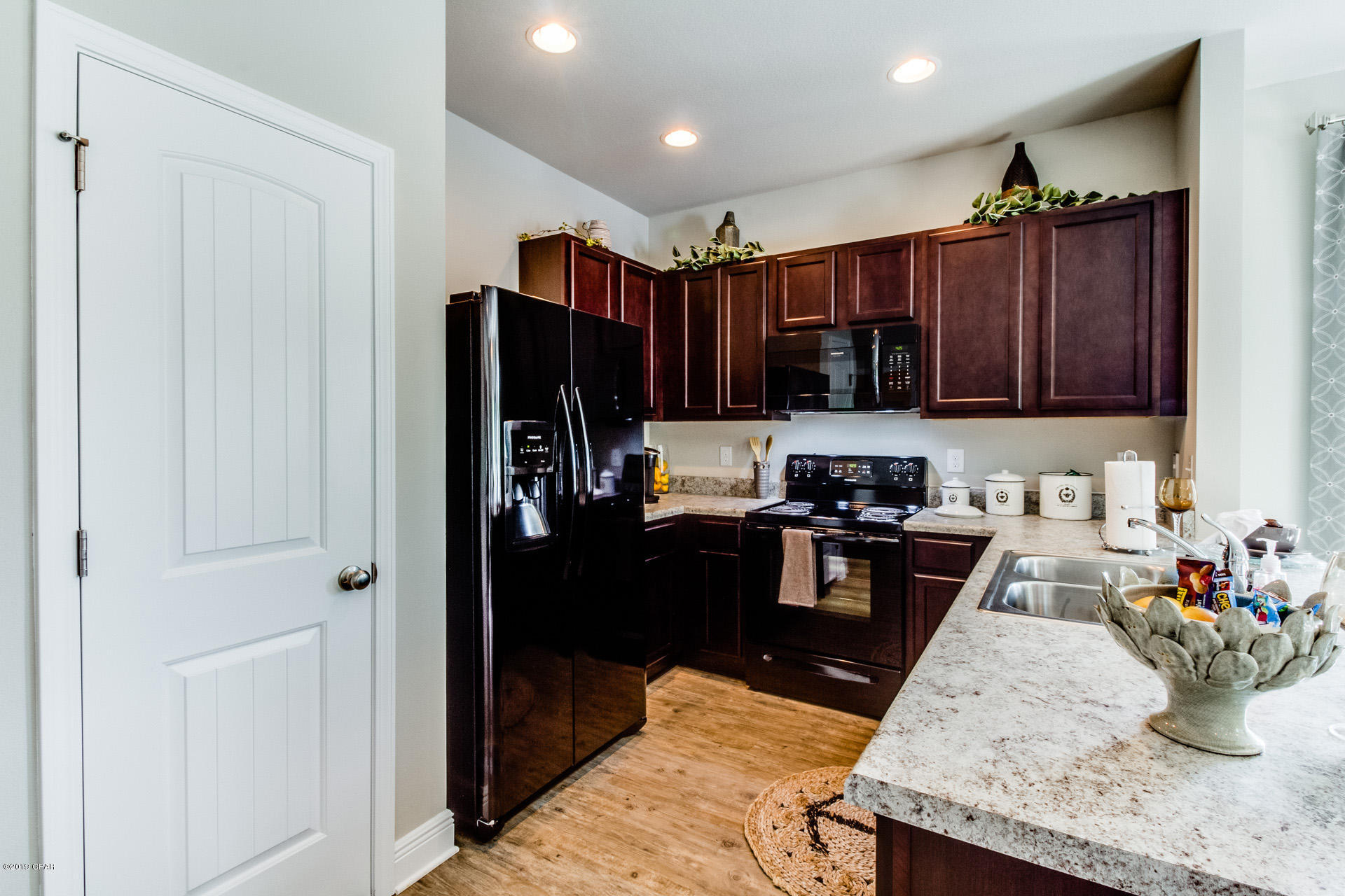 Sentinel Point - Residential