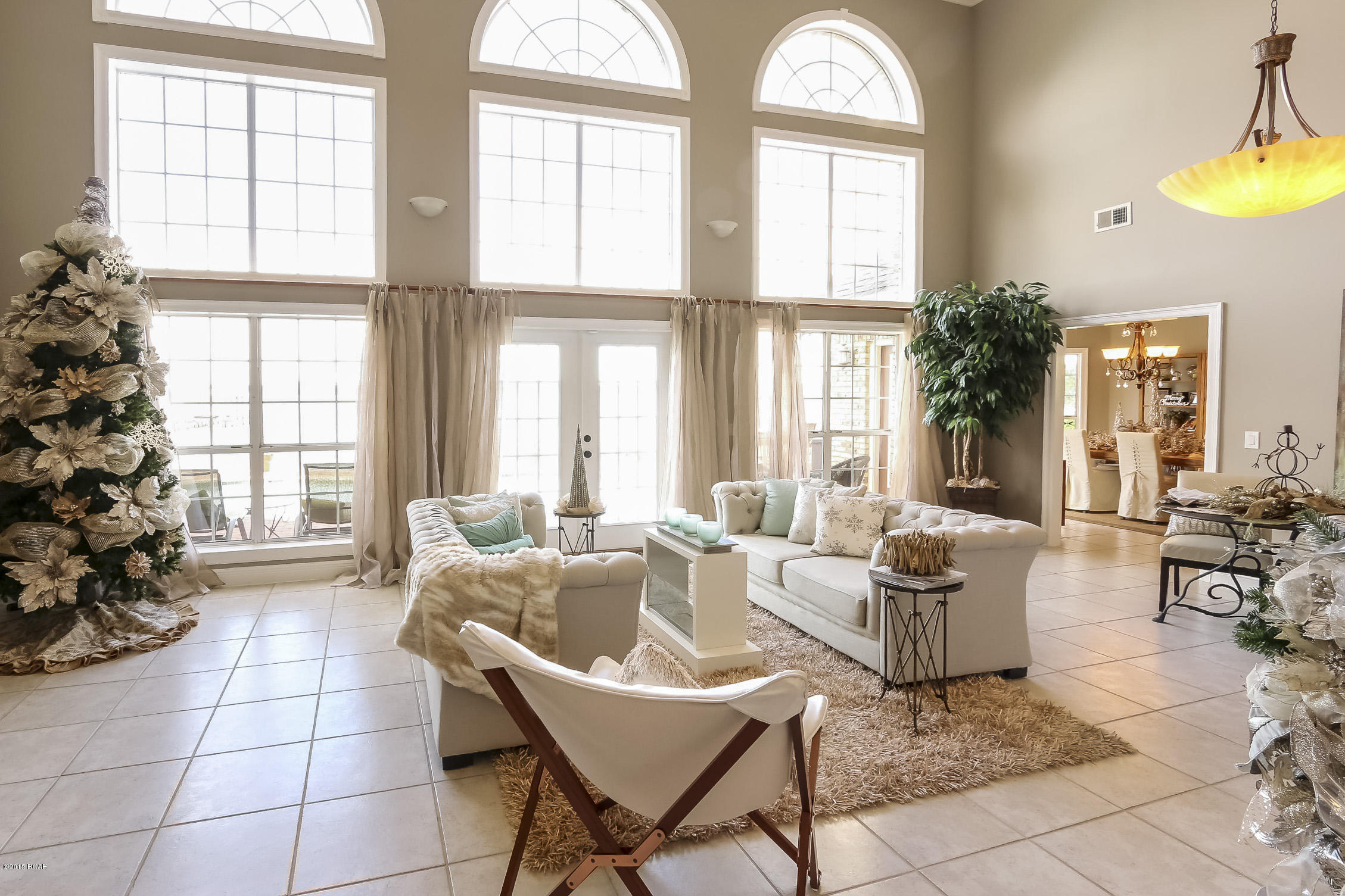 Bay Breeze - Residential