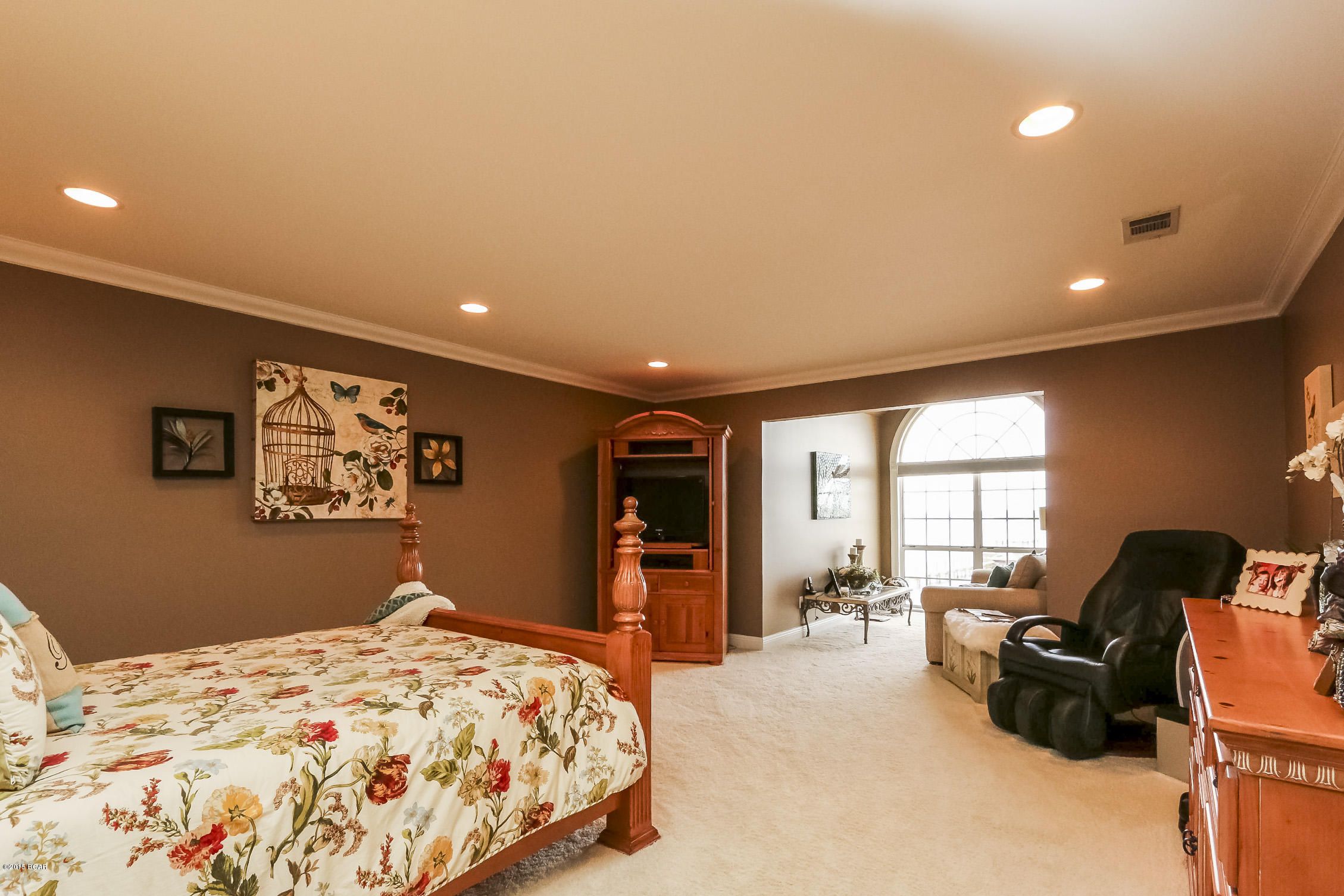 Bay Breeze - Residential