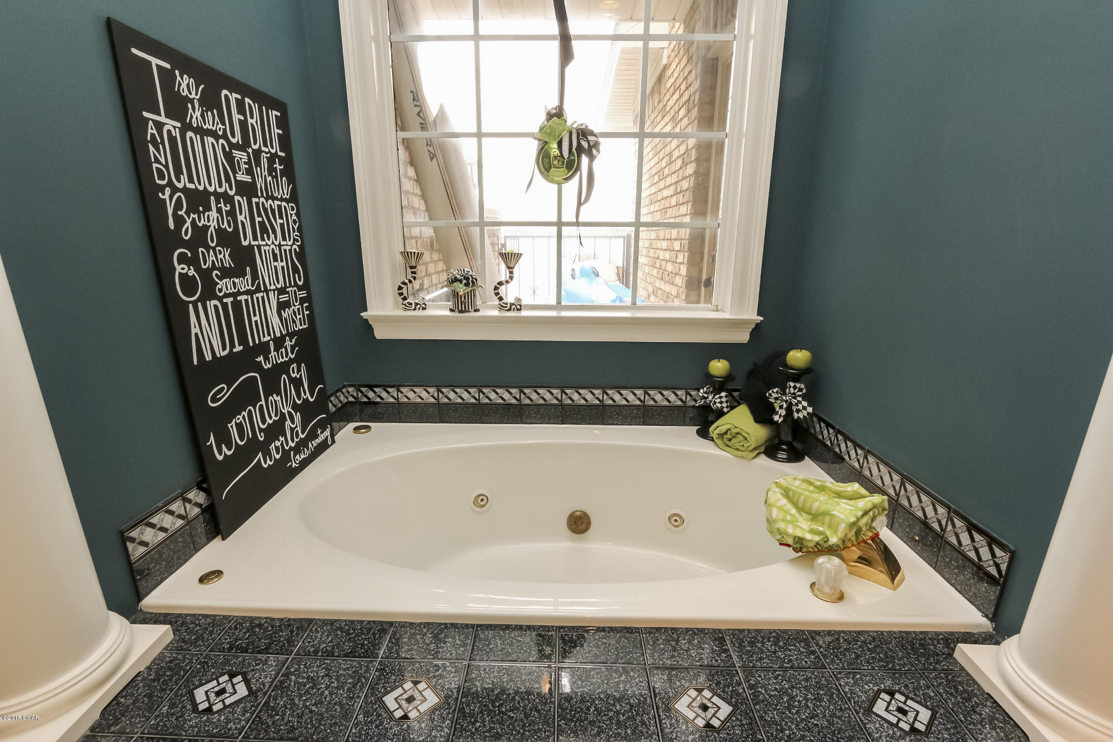 Bay Breeze - Residential