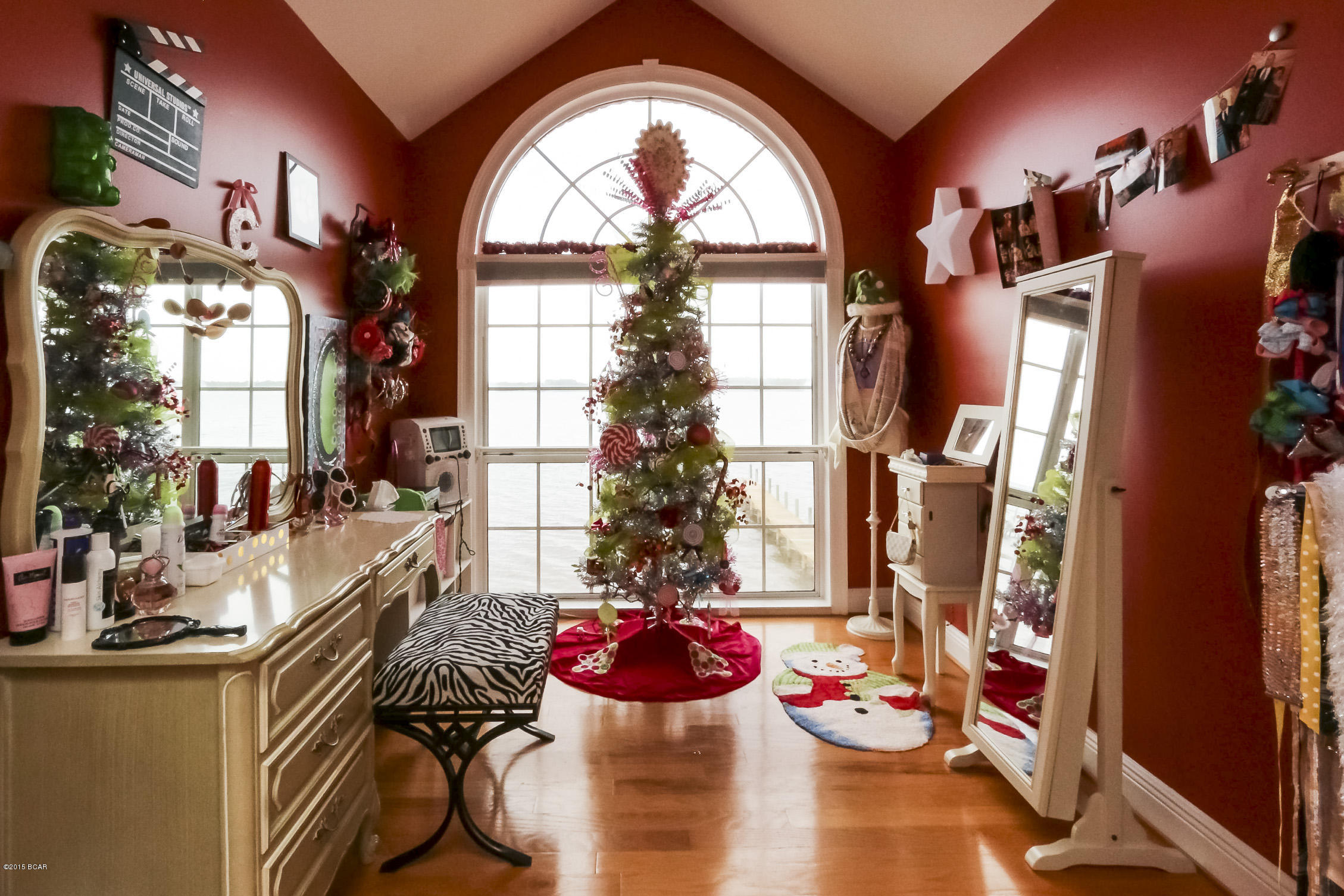 Bay Breeze - Residential