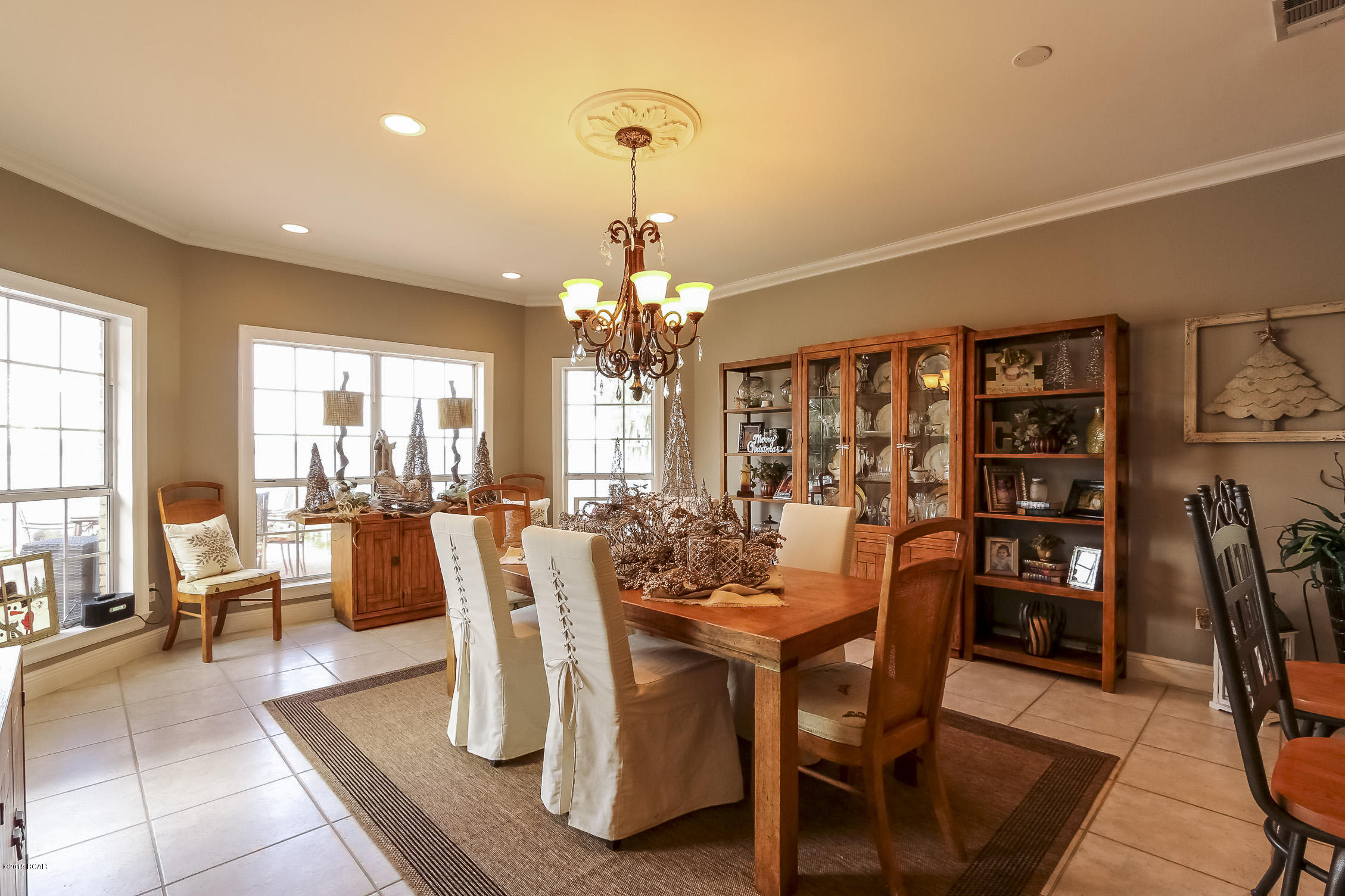 Bay Breeze - Residential