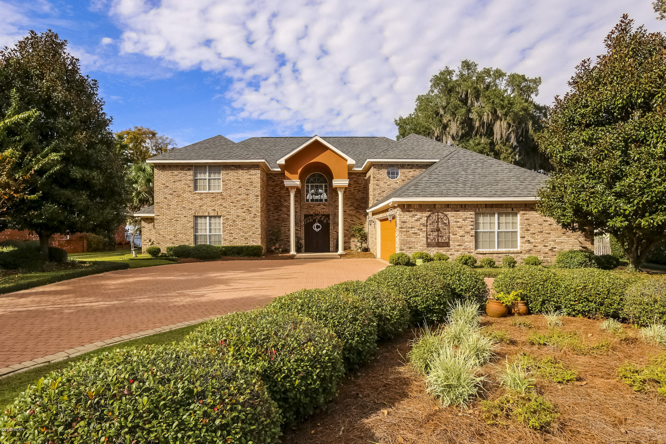 Bay Breeze - Residential