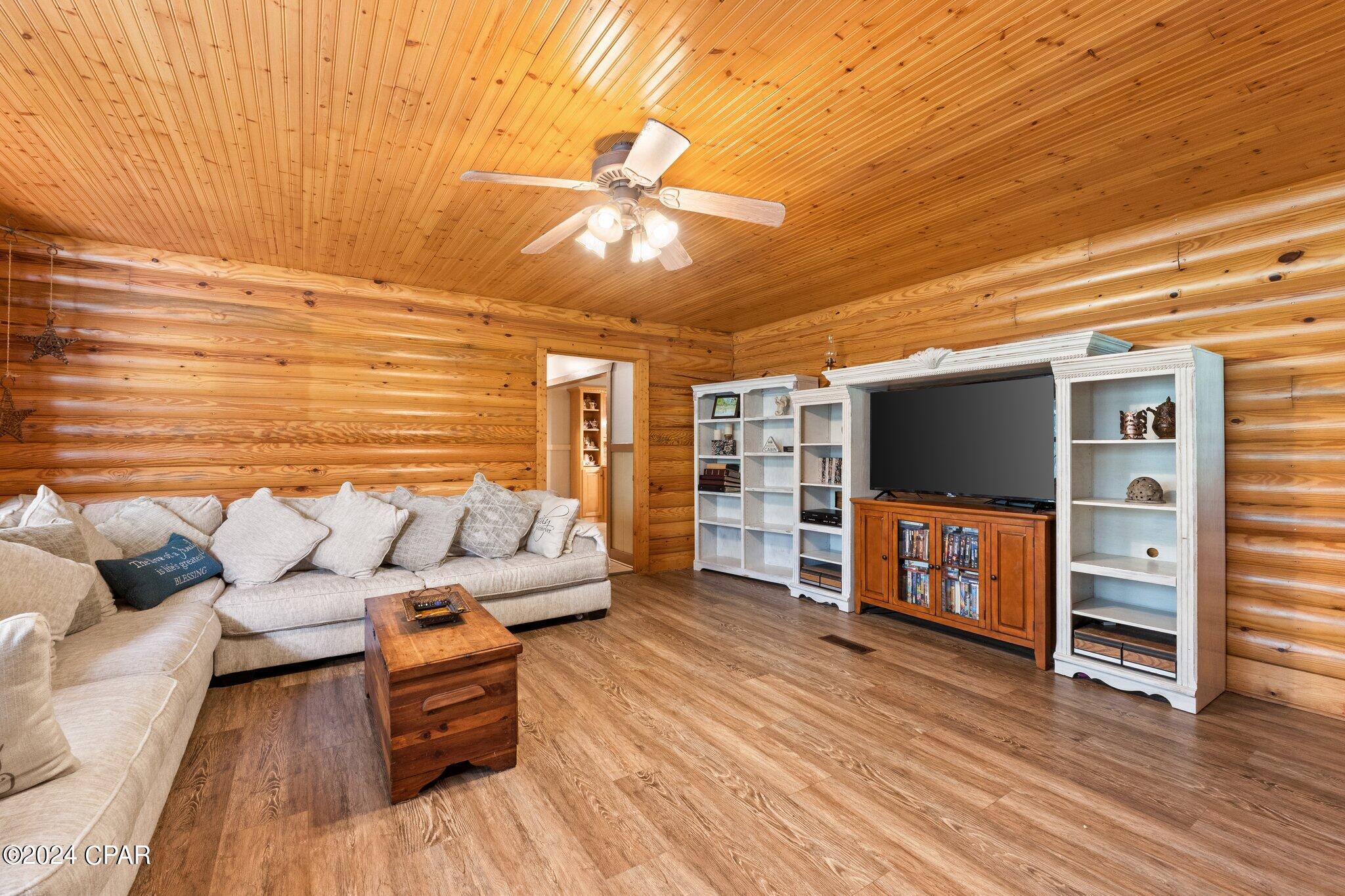 Bonifay - Residential