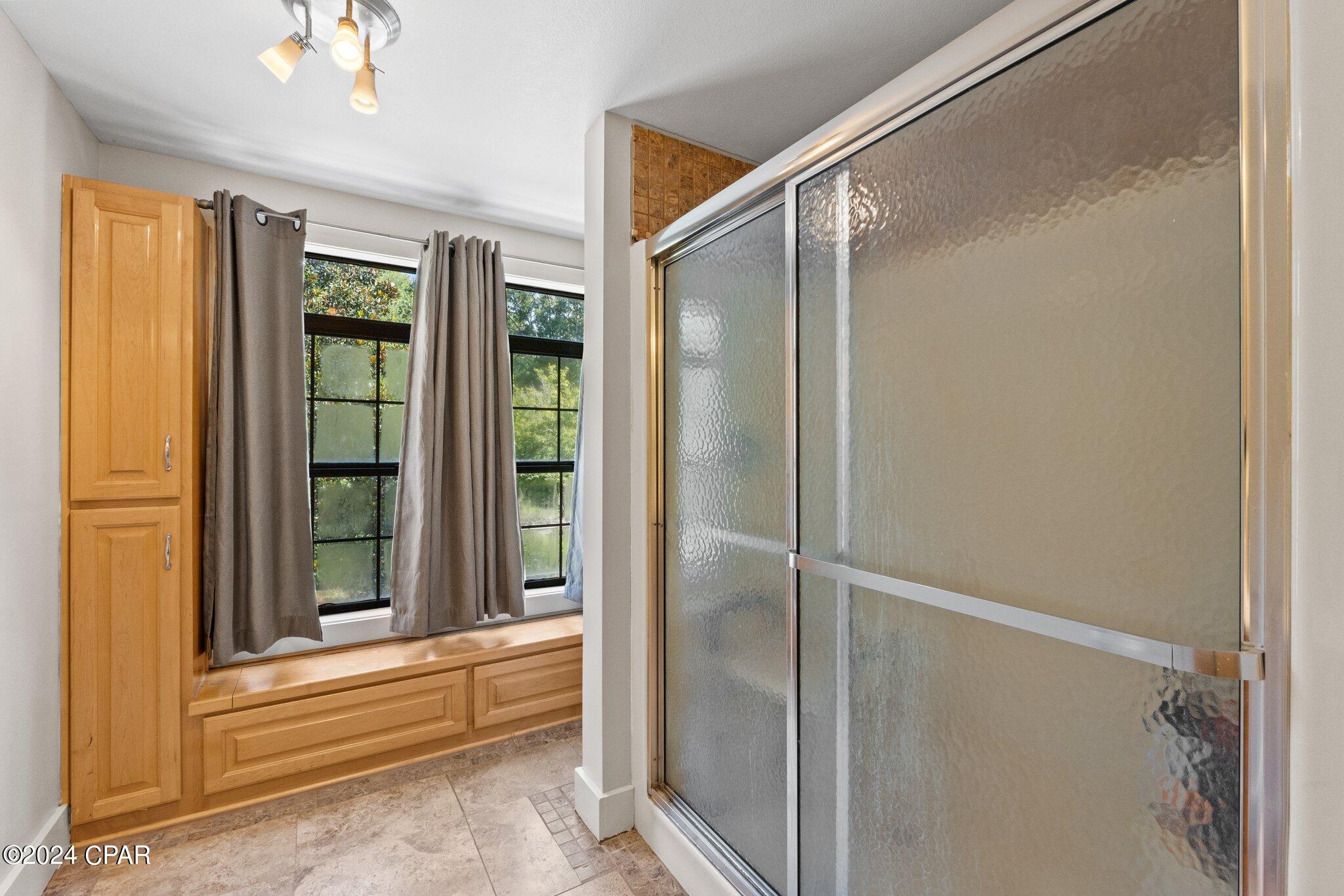 Bonifay - Residential