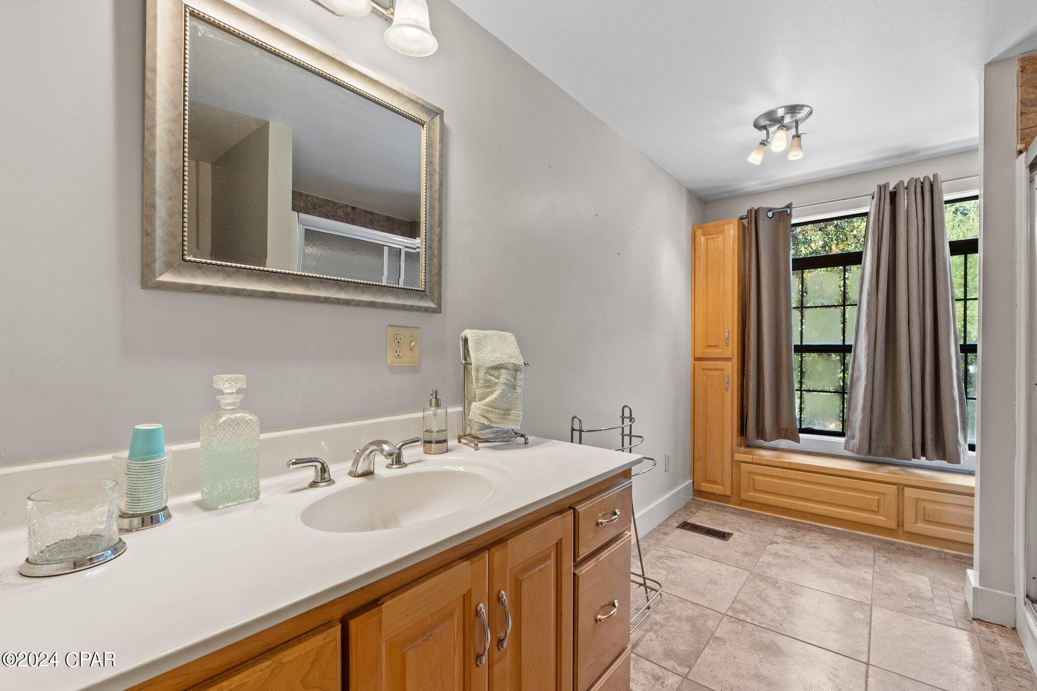 Bonifay - Residential