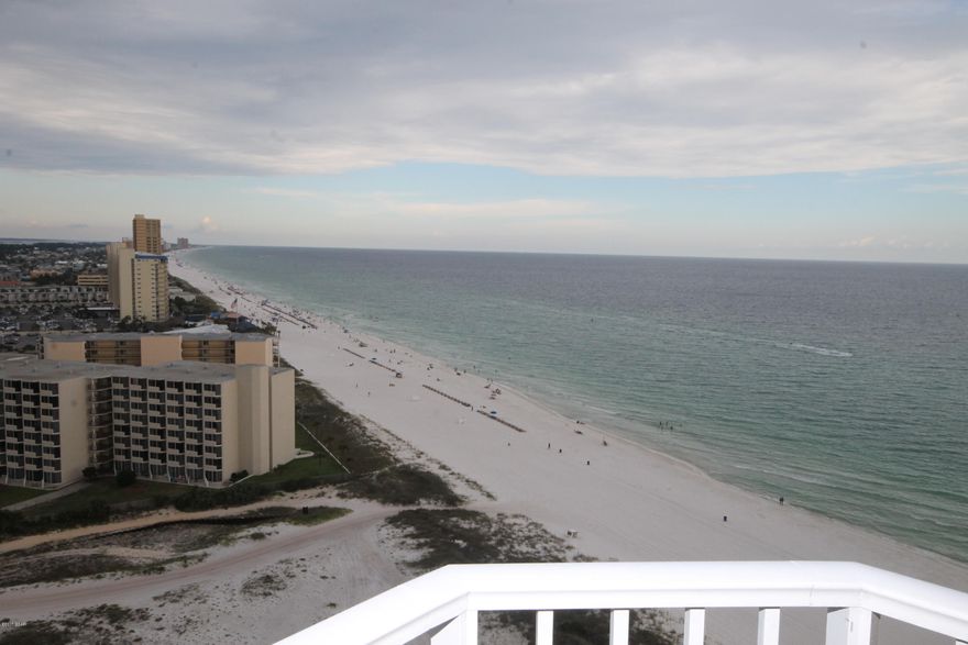 UPGRADED. This is a beautiful studio that has been upgraded with washer & dryer, new floors, convectional microwave, small refrigerator, small freezer, extra storage, king size Murphy Bed. Great view of the Gulf. The Boardwalk has amenities to include a zero edge swimming pool, Splash Zone, bar and grill and gulf front fitness center.   All information is believed to be correct but should be verified by the Buyer.