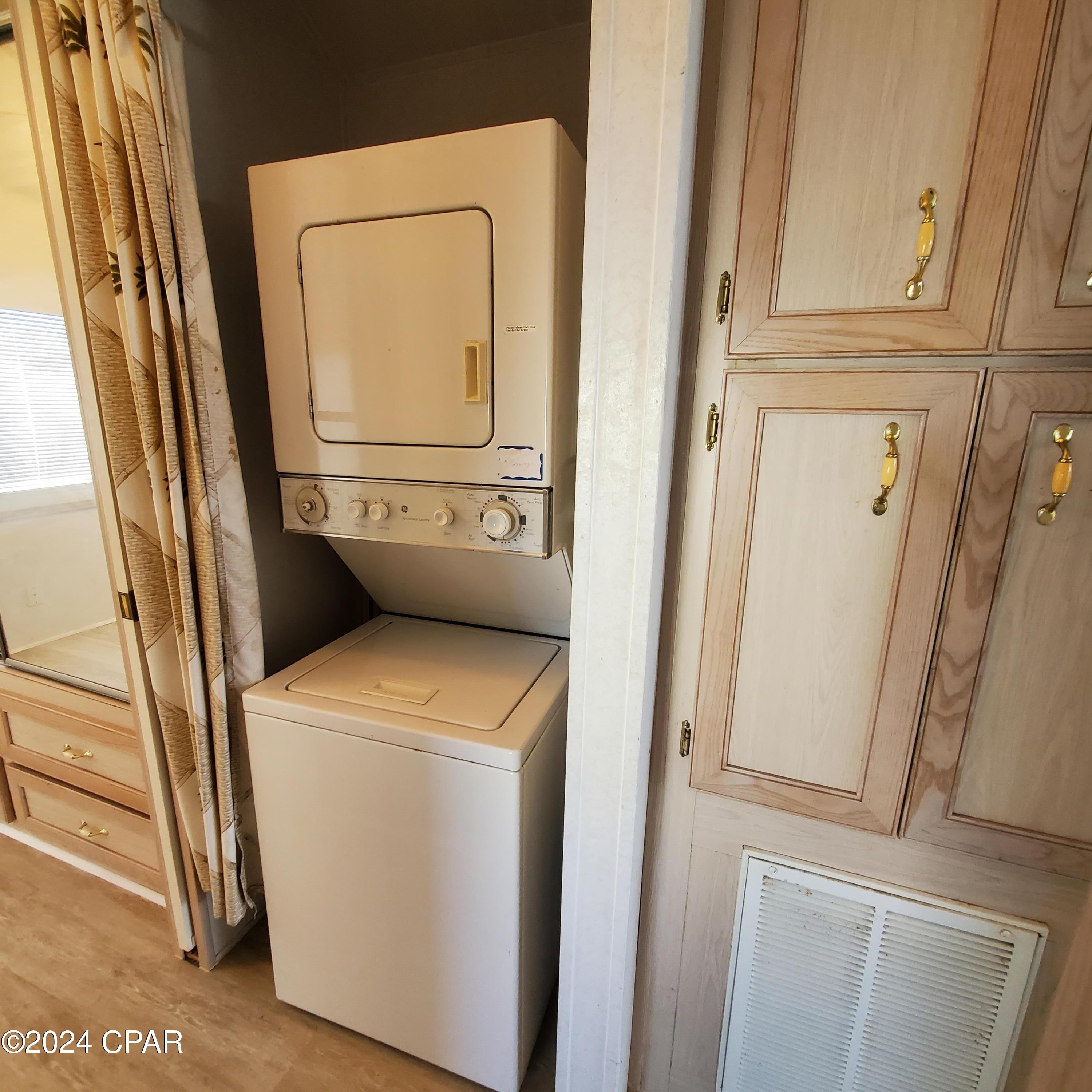 Emerald Pointe Resort - Residential