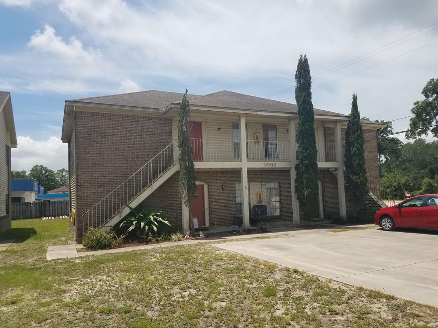 2 bedroom, 1 bath upstairs unit with washer and dryer hookups. Water, Sewage and Garbage included.