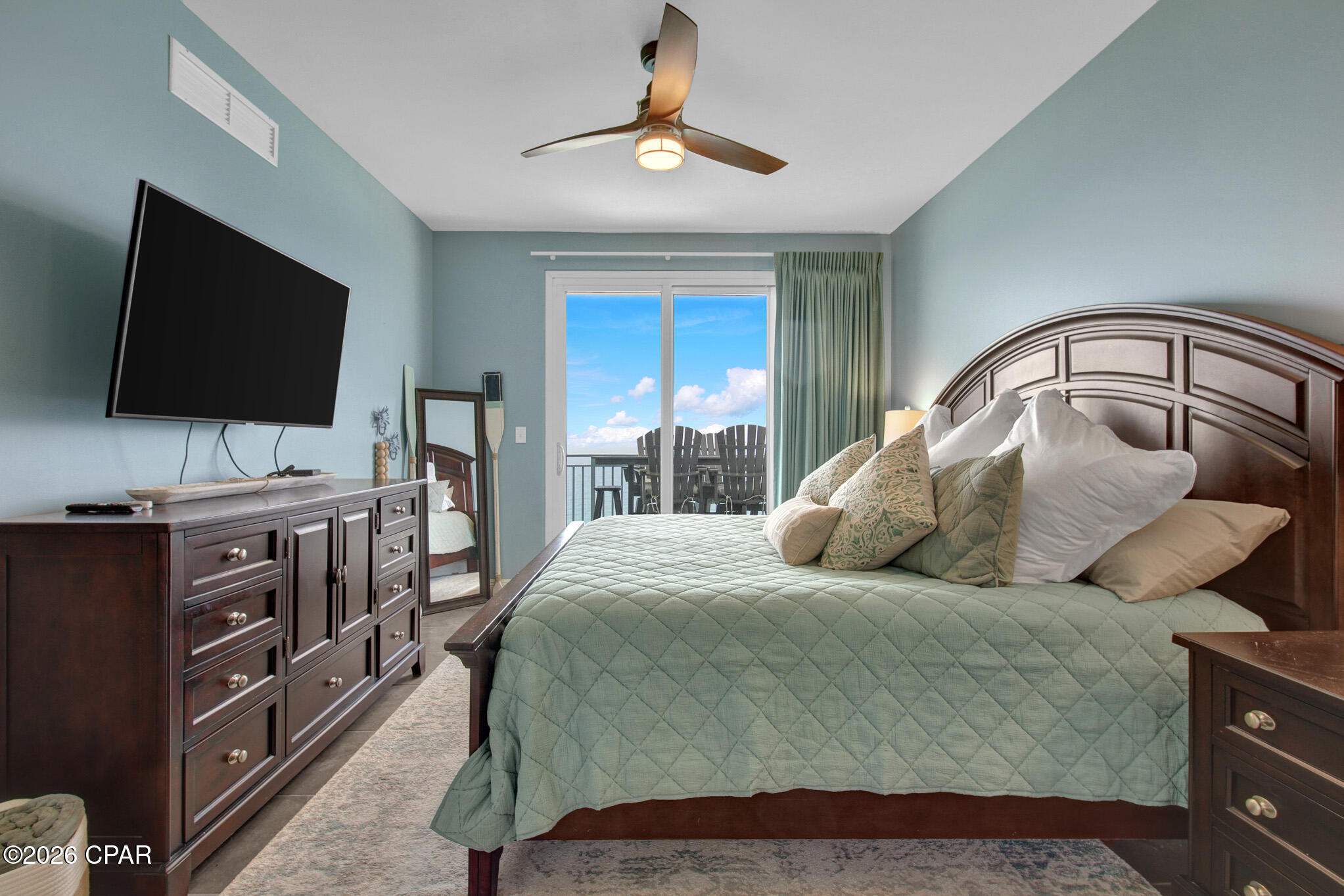 Sterling Breeze - Residential