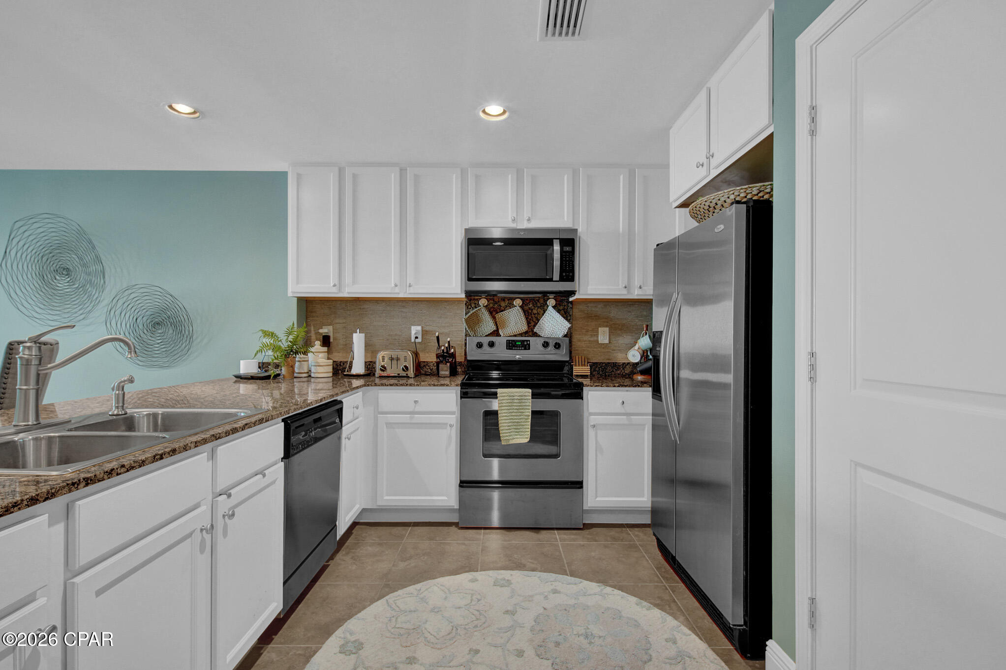 Sterling Breeze - Residential