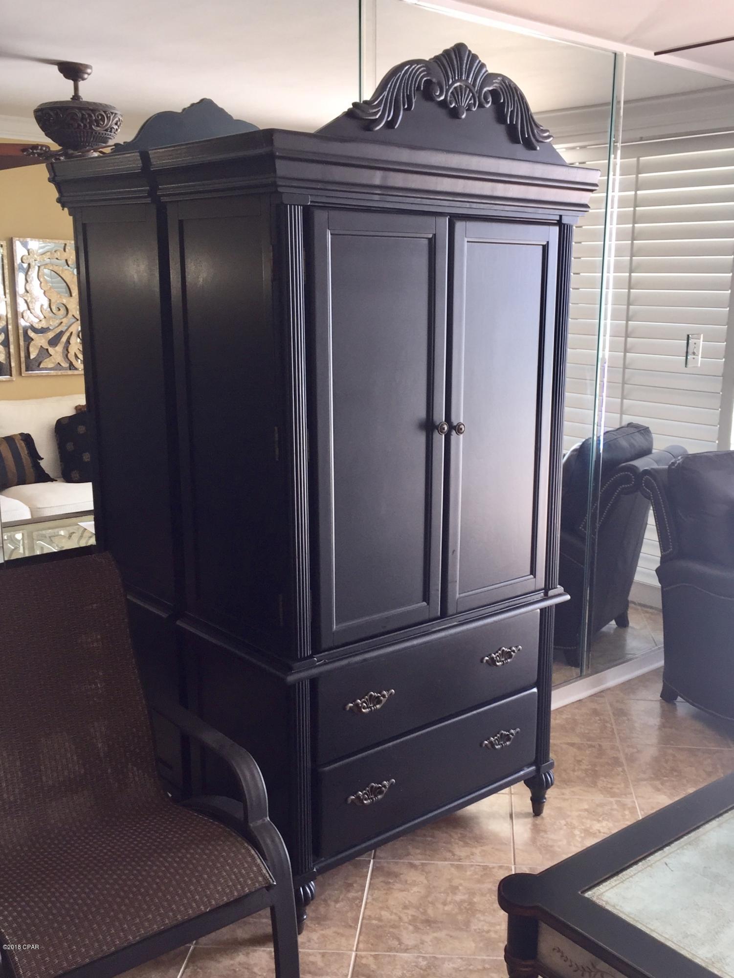 Pelican Walk - Residential