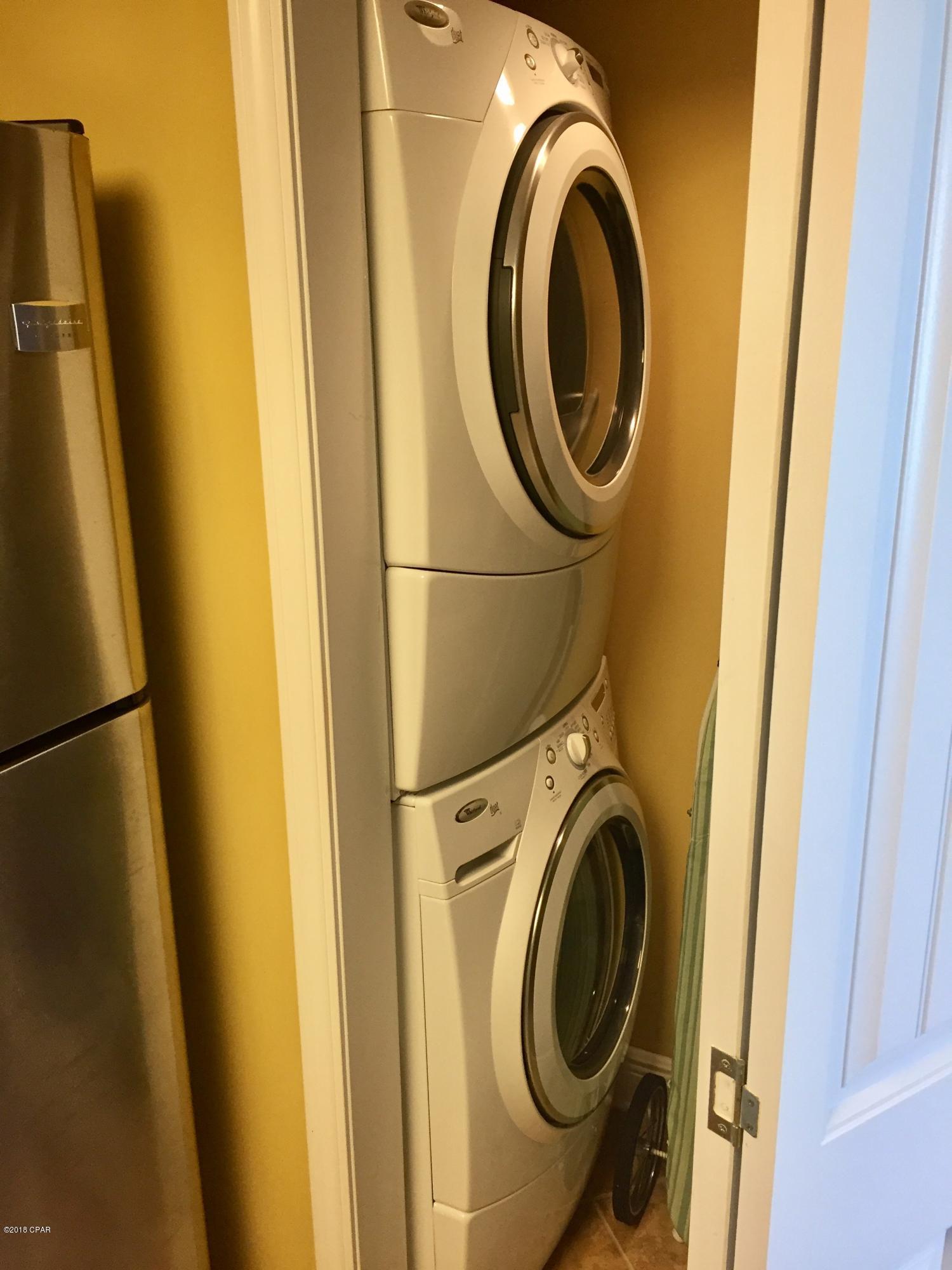 Pelican Walk - Residential