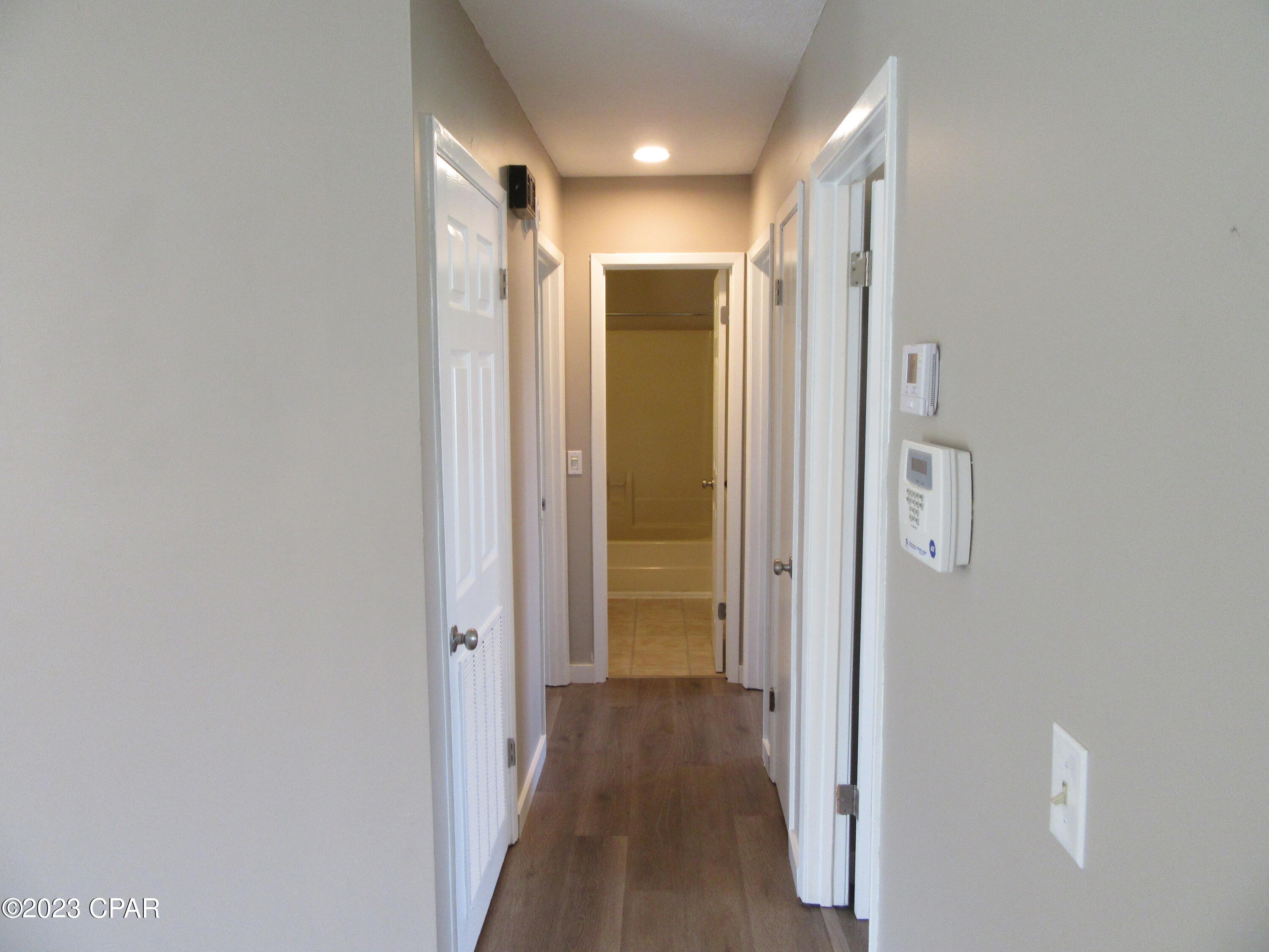 [No Recorded Subdiv] - Residential Lease