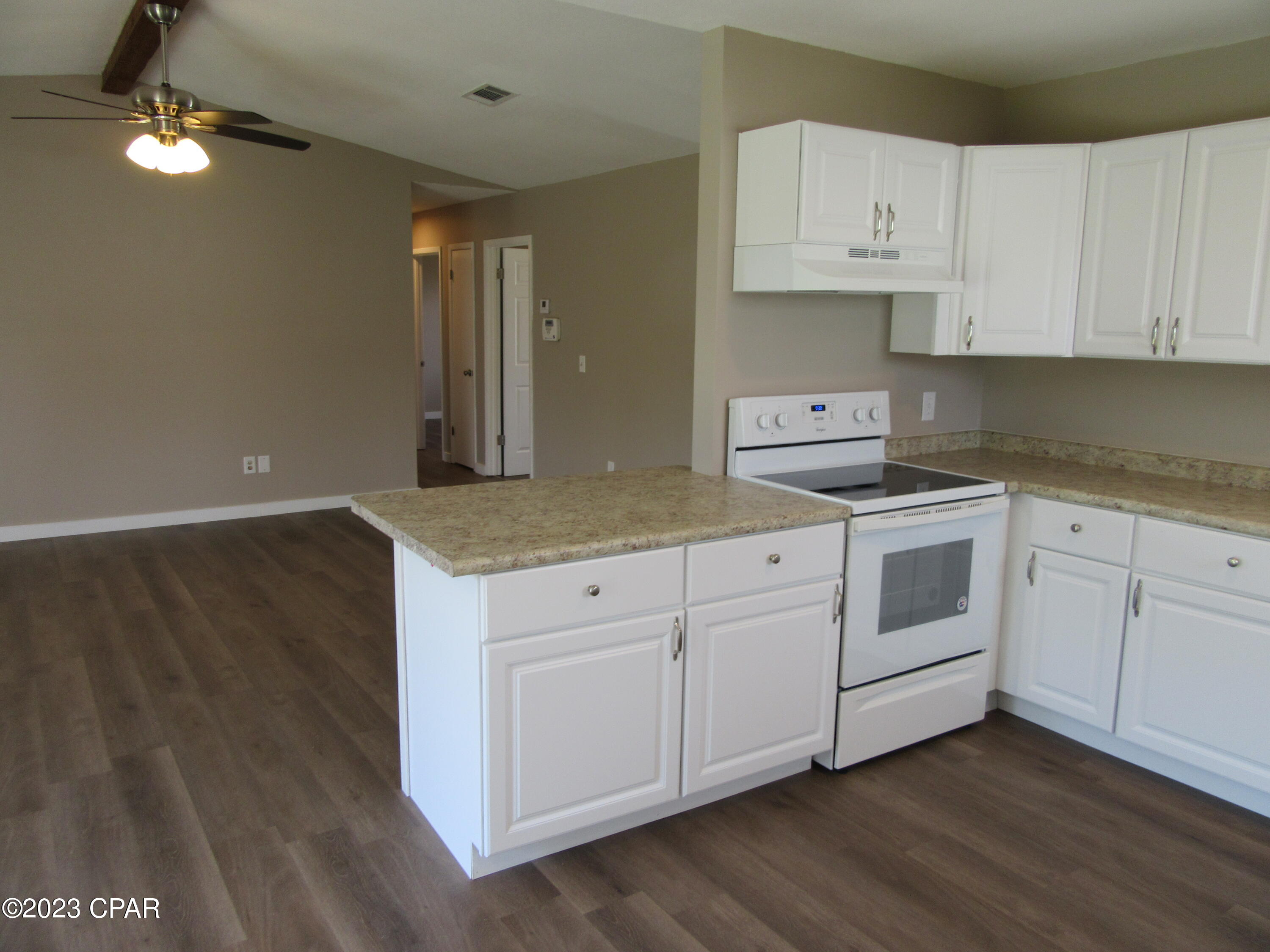 [No Recorded Subdiv] - Residential Lease