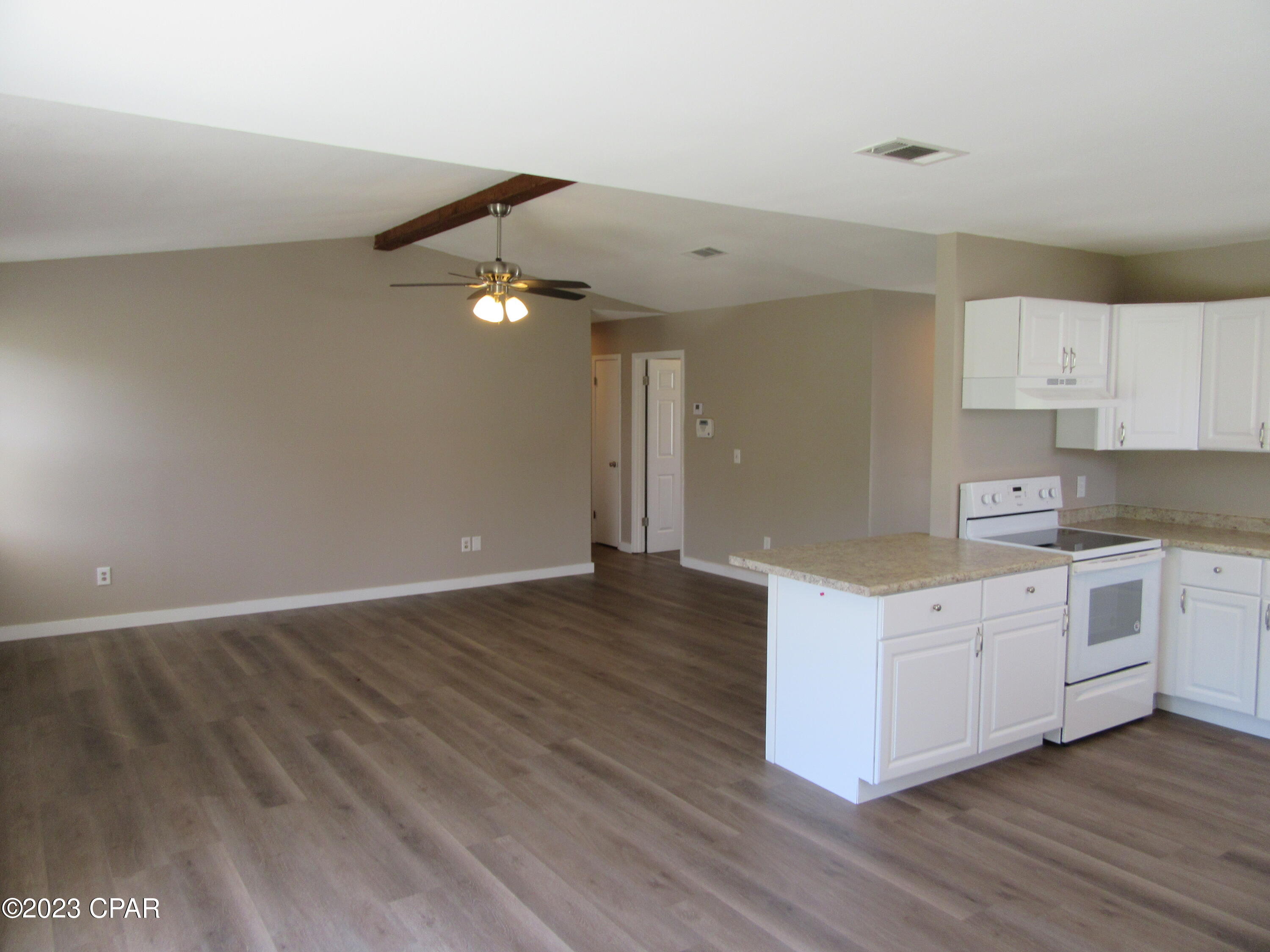 [No Recorded Subdiv] - Residential Lease