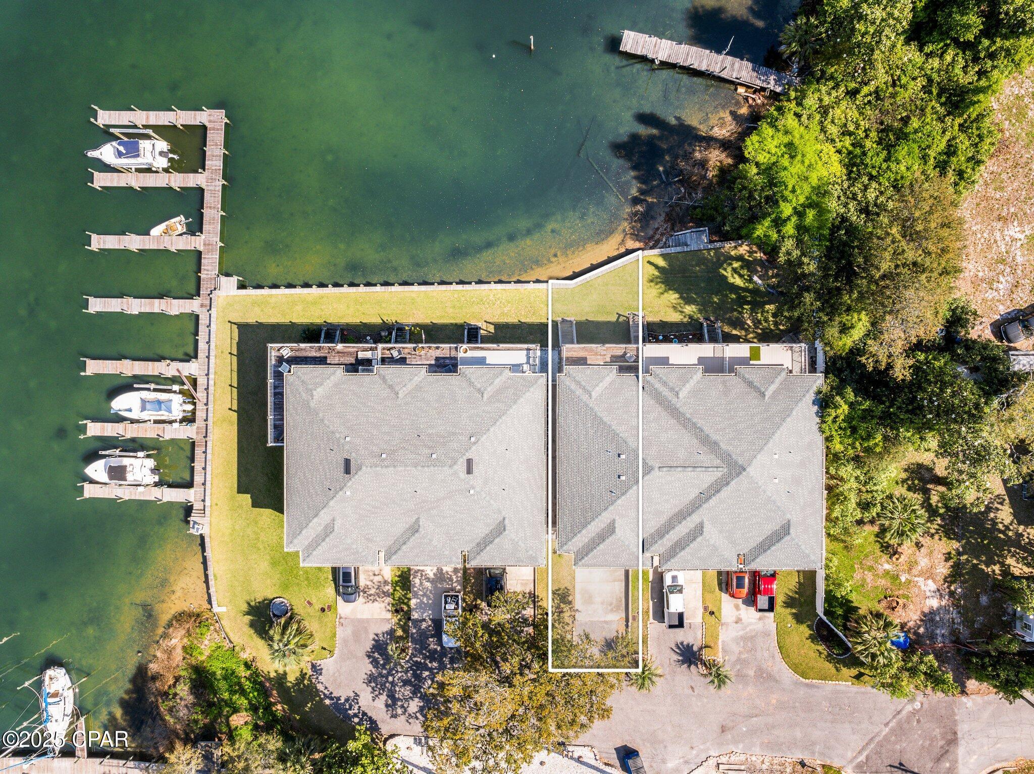 Massalina Bayou Townhouses - Residential