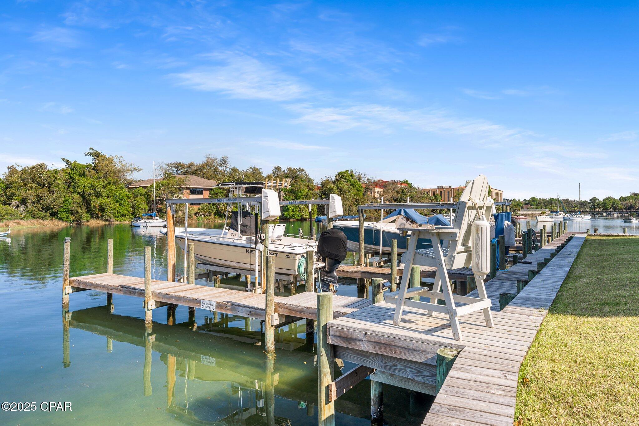 Massalina Bayou Townhouses - Residential