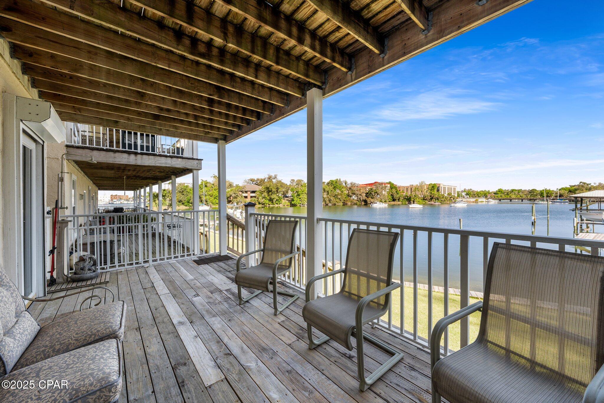 Massalina Bayou Townhouses - Residential