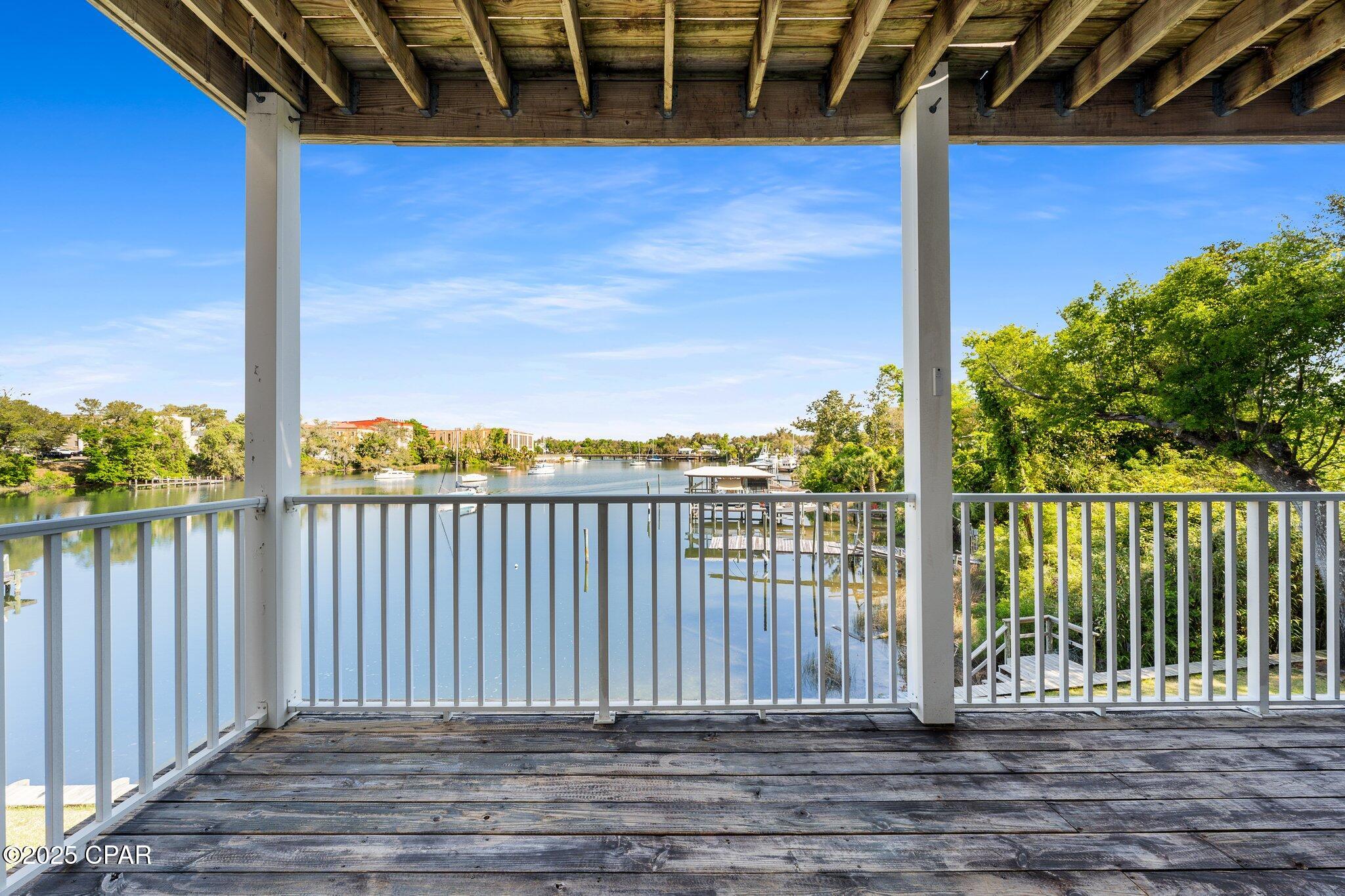 Massalina Bayou Townhouses - Residential