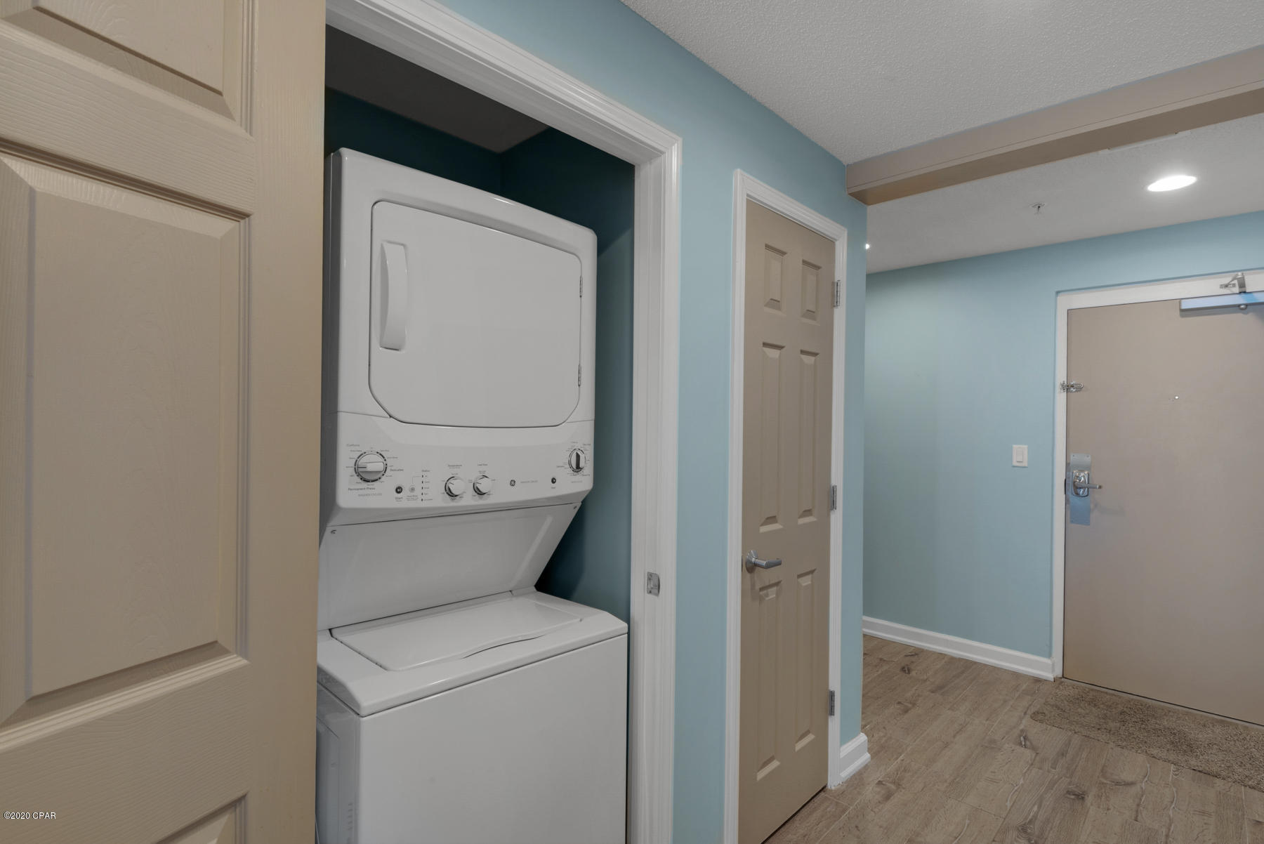 Sterling Reef - Residential