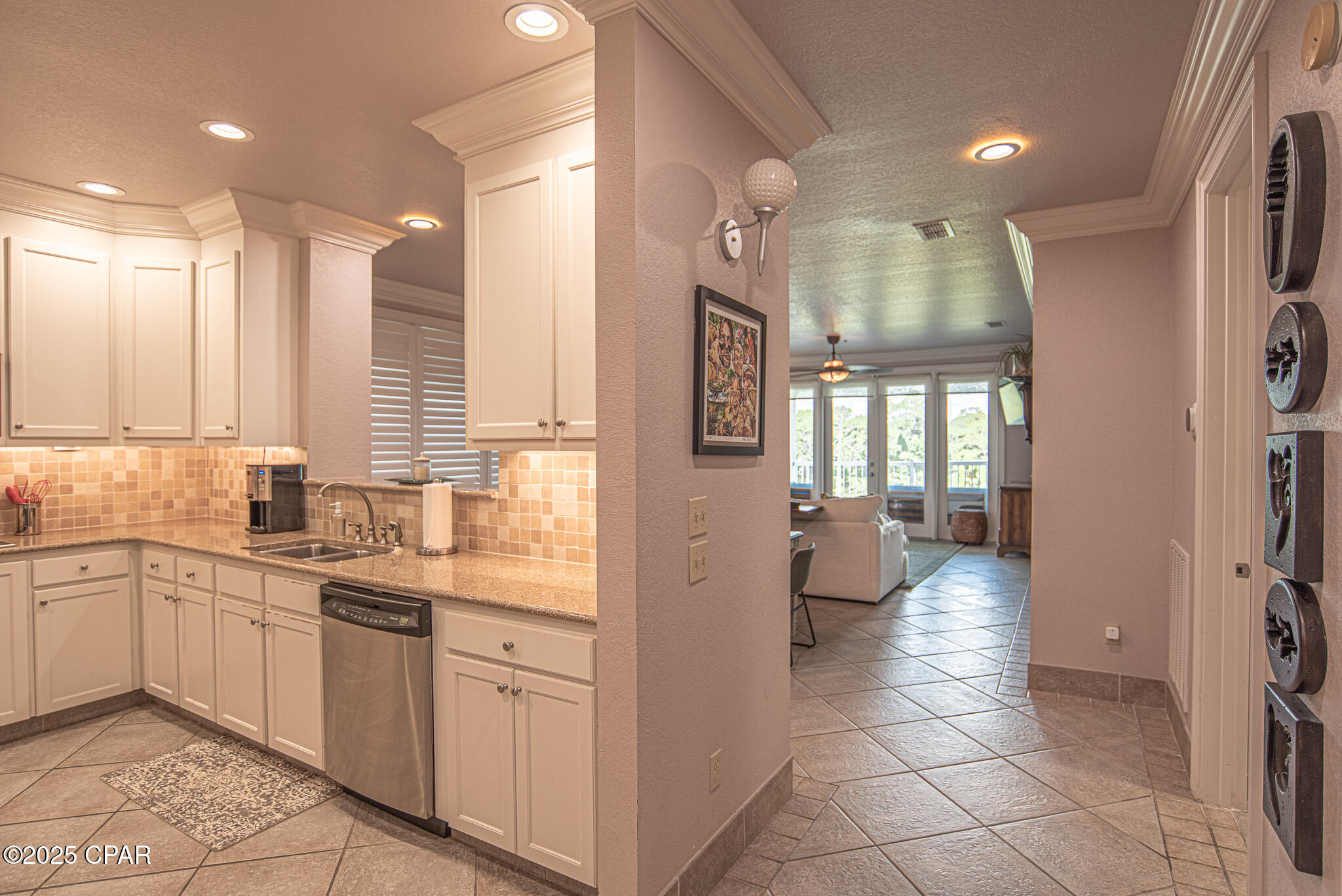 St James Bay - Residential