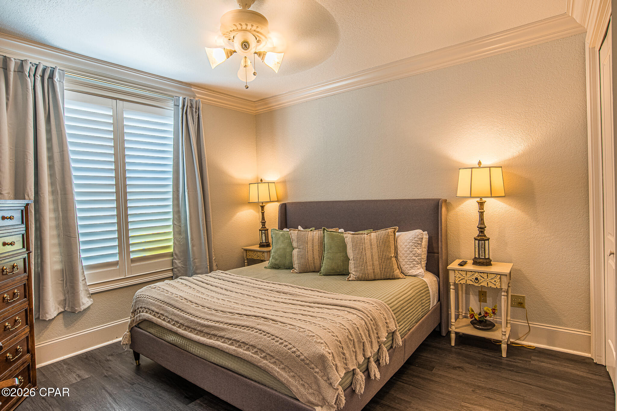 St James Bay - Residential