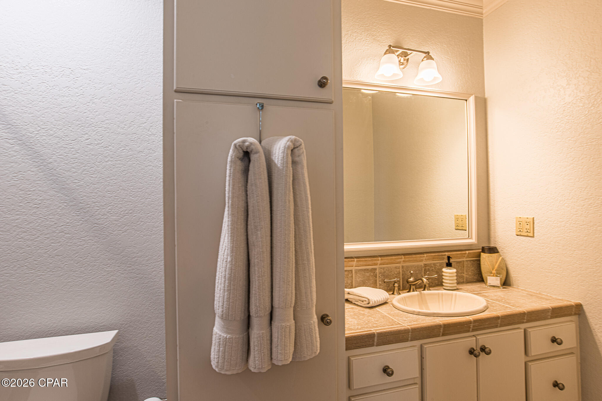 St James Bay - Residential