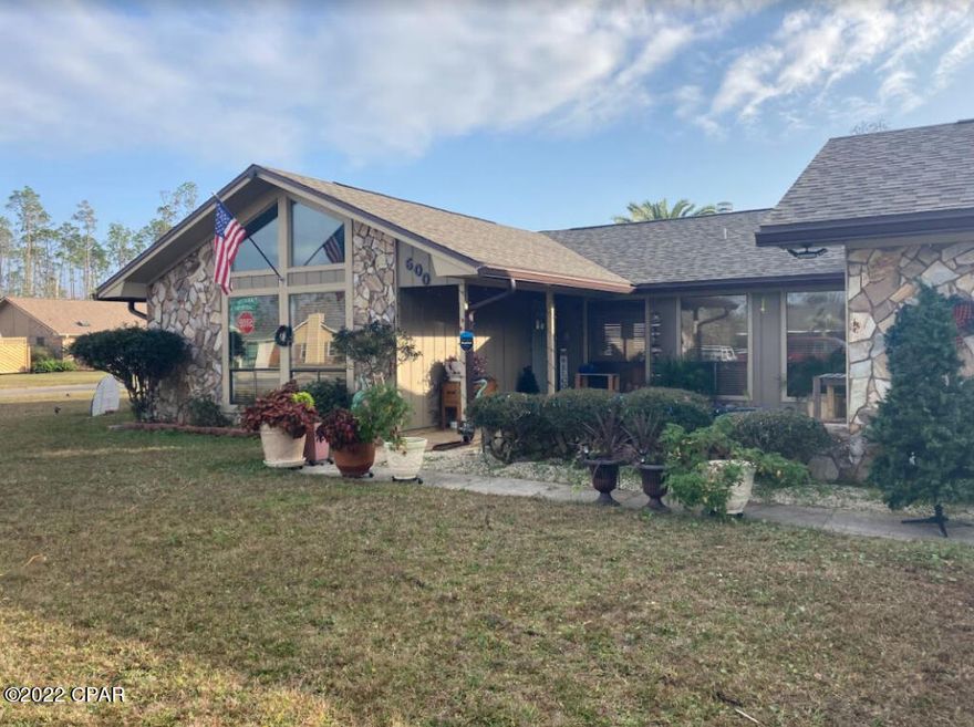 Well maintained 3 bedroom 2 bath home in the quiet neighborhood of Plantation Point. This renovated home has been through many recent updates to include new luxury vinyl flooring in almost all rooms, new paint throughout, new roof, a/c and hot water heater in 2019, and so much more. The kitchen was completely upgraded 5 years ago to include new soft close cabinets, Quartz counter-tops, new stainless-steel appliances with a stainless Island hood, tiled back-splash, and new tile flooring. Don't forget the pool for hot sunny days in Florida. Schedule a showing today!!