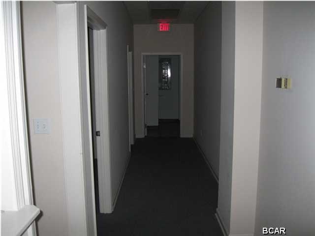 Thompson - Commercial Lease