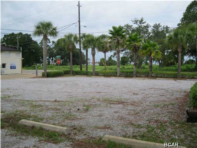 Thompson - Commercial Lease