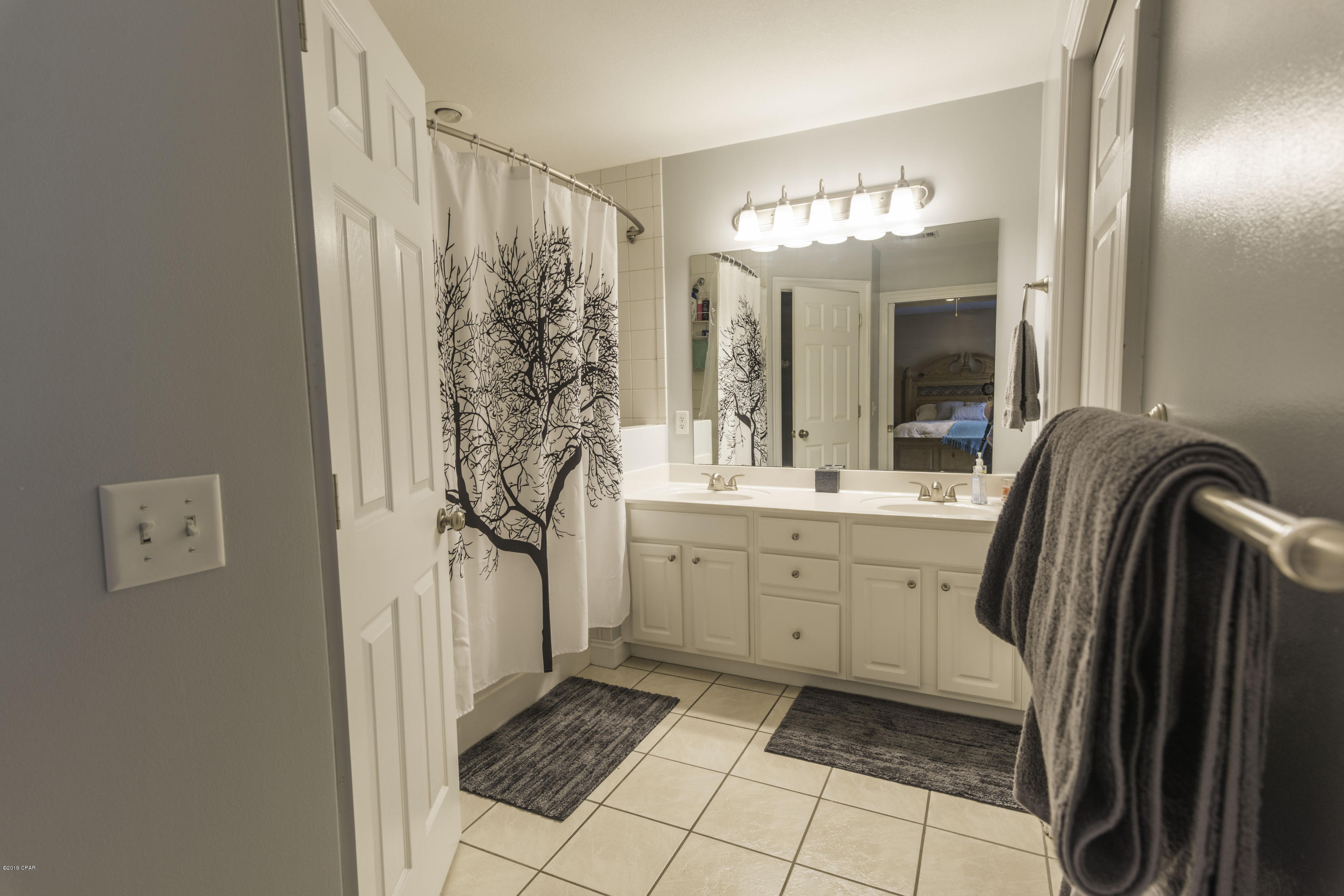 Oakcrest - Residential