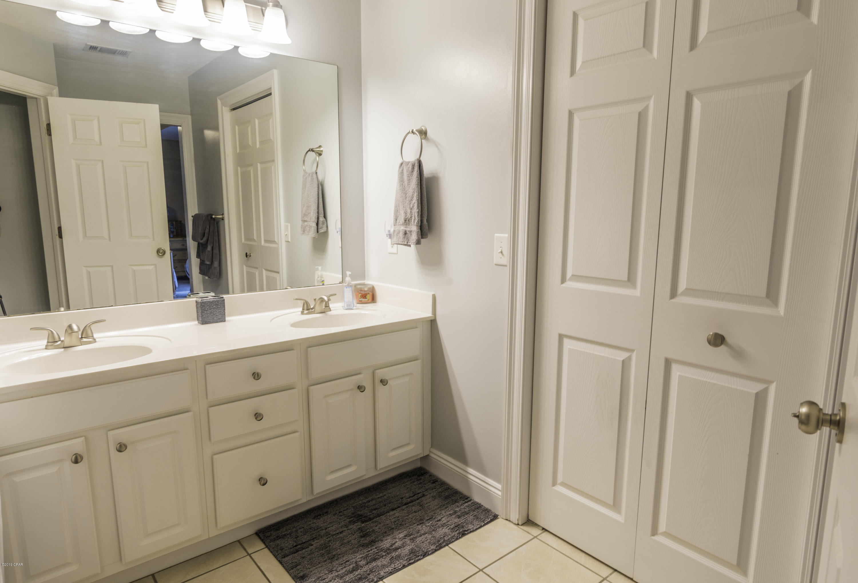 Oakcrest - Residential