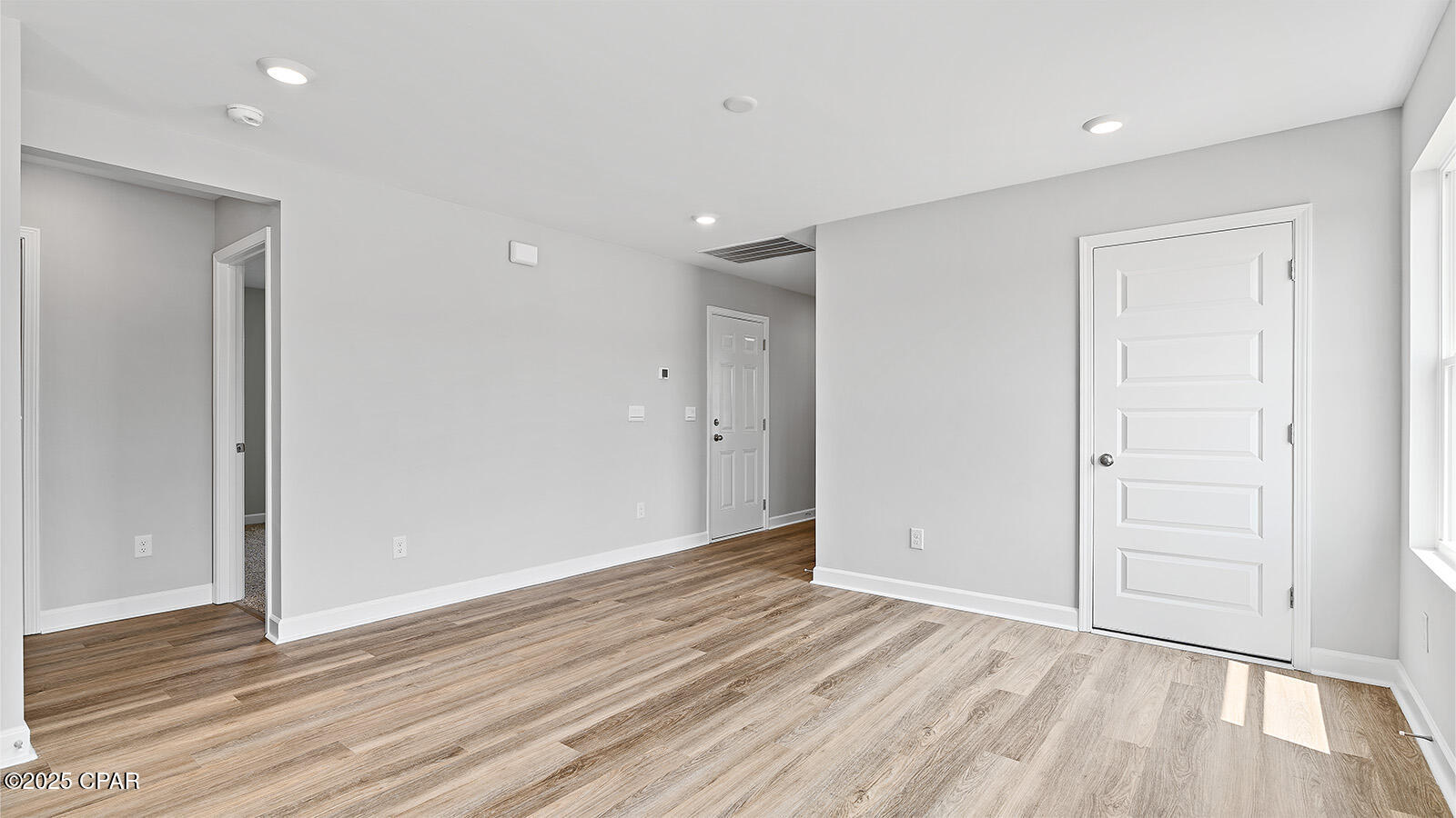 Colonial Landing - Residential