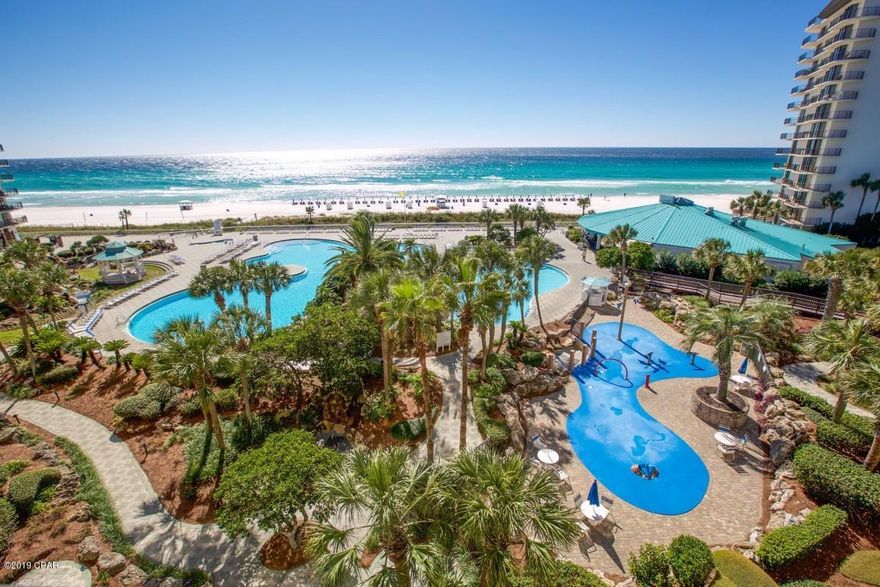 Edgewater Beach Resort  2BR/2BA Tower 1 Unit 507

Beautiful remodeled unit in the center of resort.  Overlooking lagoon pool and beach.